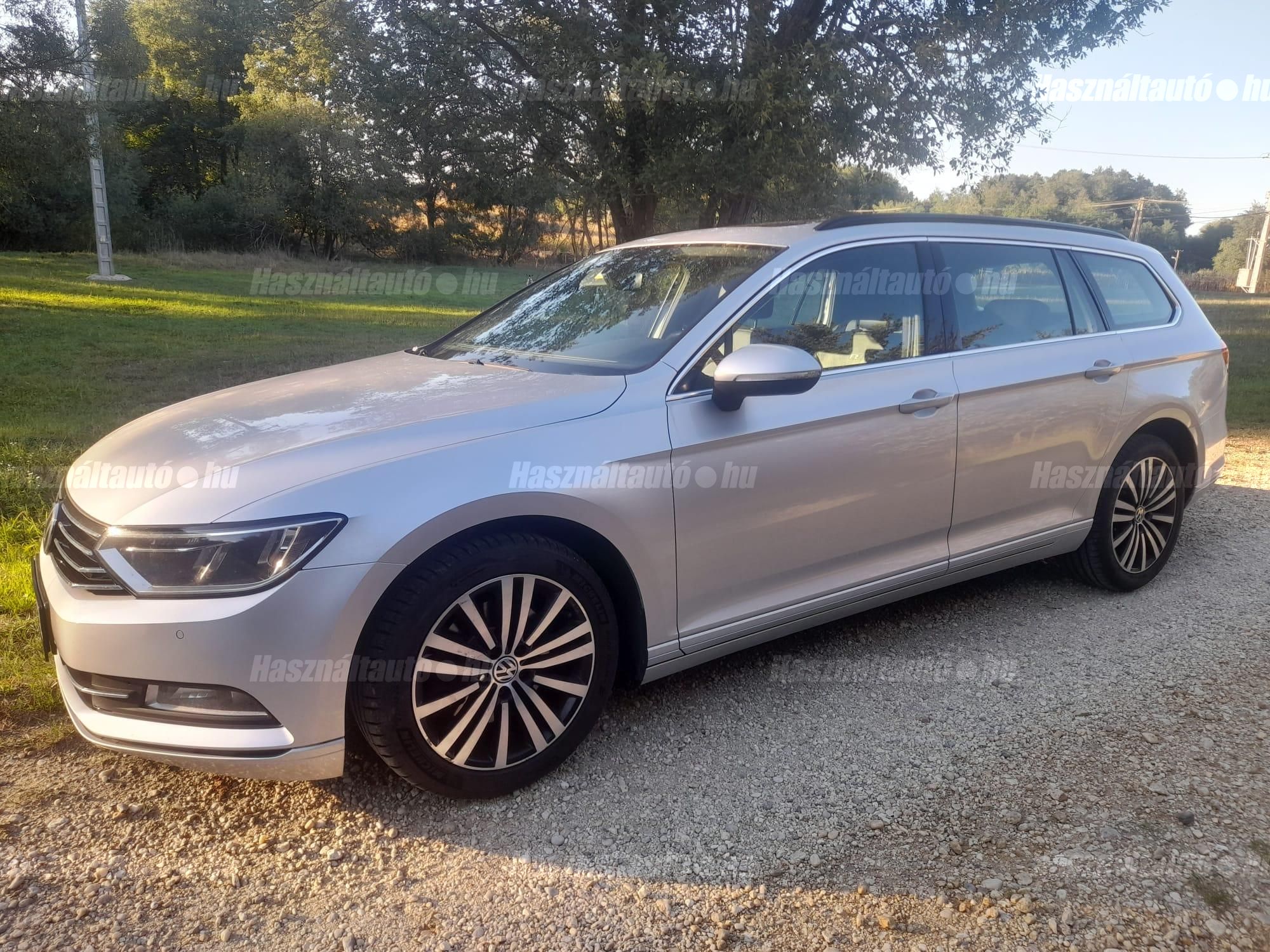 VOLKSWAGEN PASSAT VIII 2019 - 1