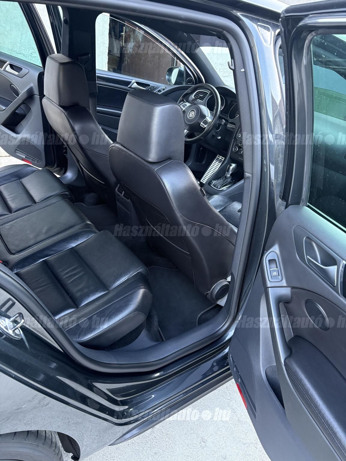 VOLKSWAGEN GOLF VI 2011 - 1