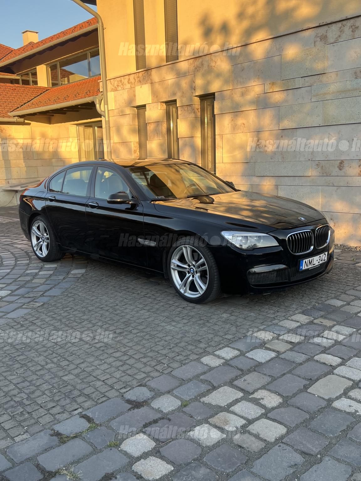 BMW 730 2012/11 - 1