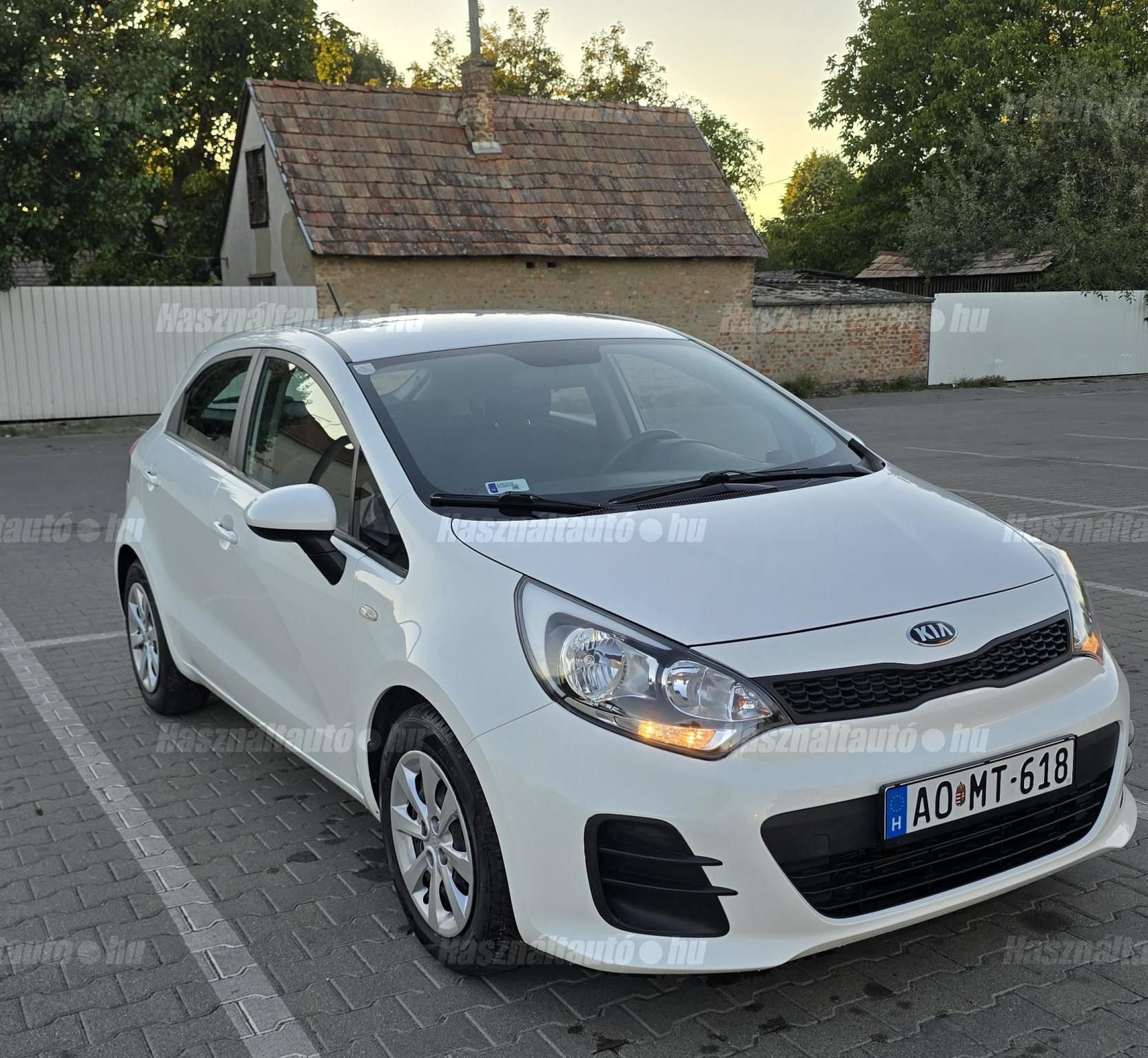 KIA RIO 2016/12 - 1