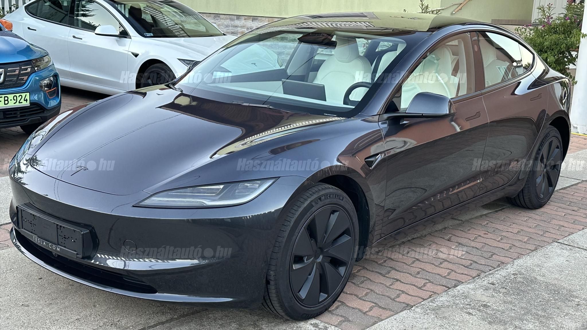 TESLA MODEL 3 2026/3 - 1