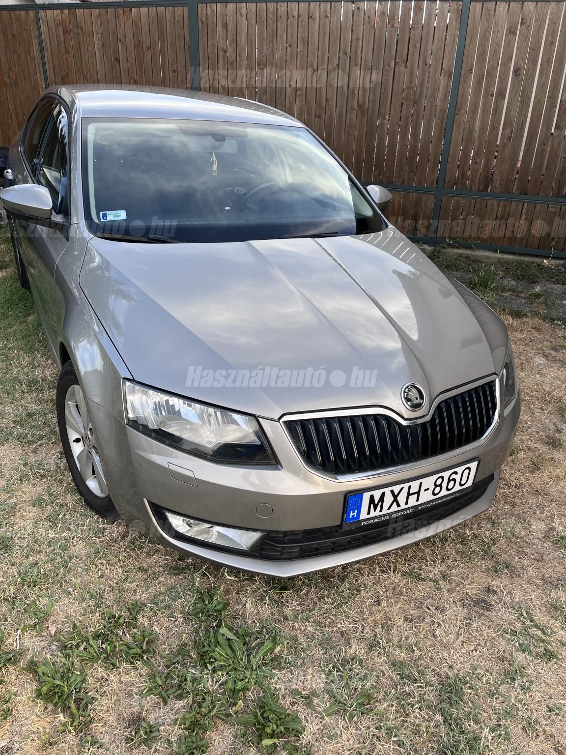 SKODA OCTAVIA 2014/10 - 1