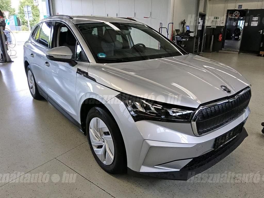 SKODA ENYAQ 2023/8 - 1