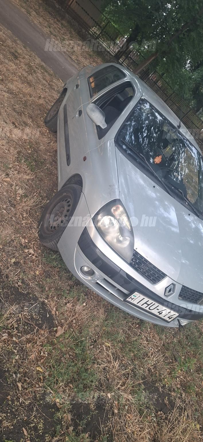 RENAULT THALIA 2002 - 1