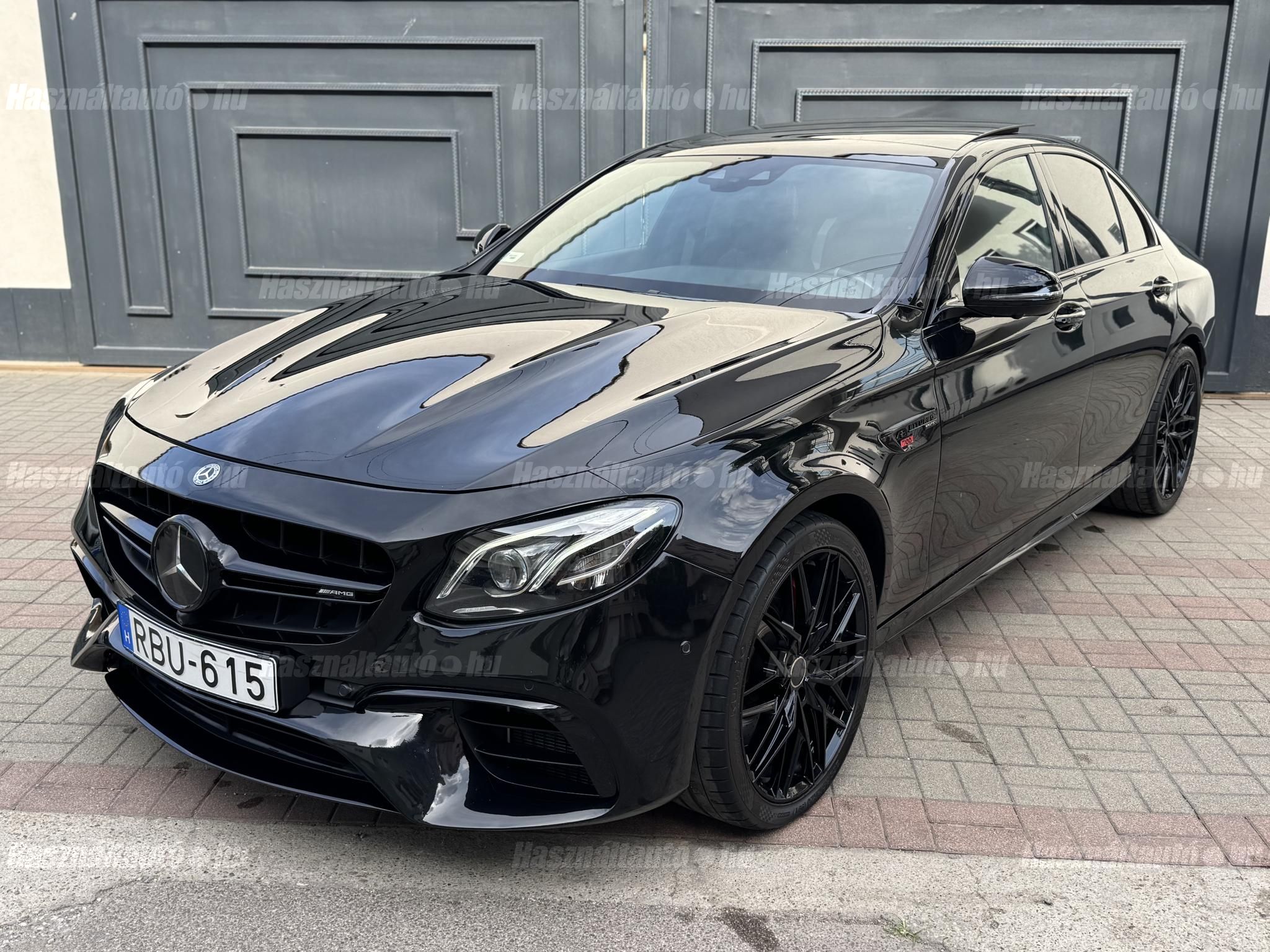 MERCEDES-AMG E 63 2018/8 - 1