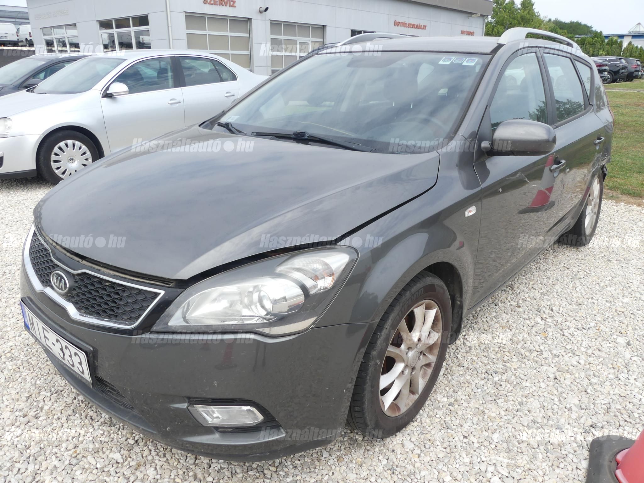 KIA CEE'D 2013/2 - 1