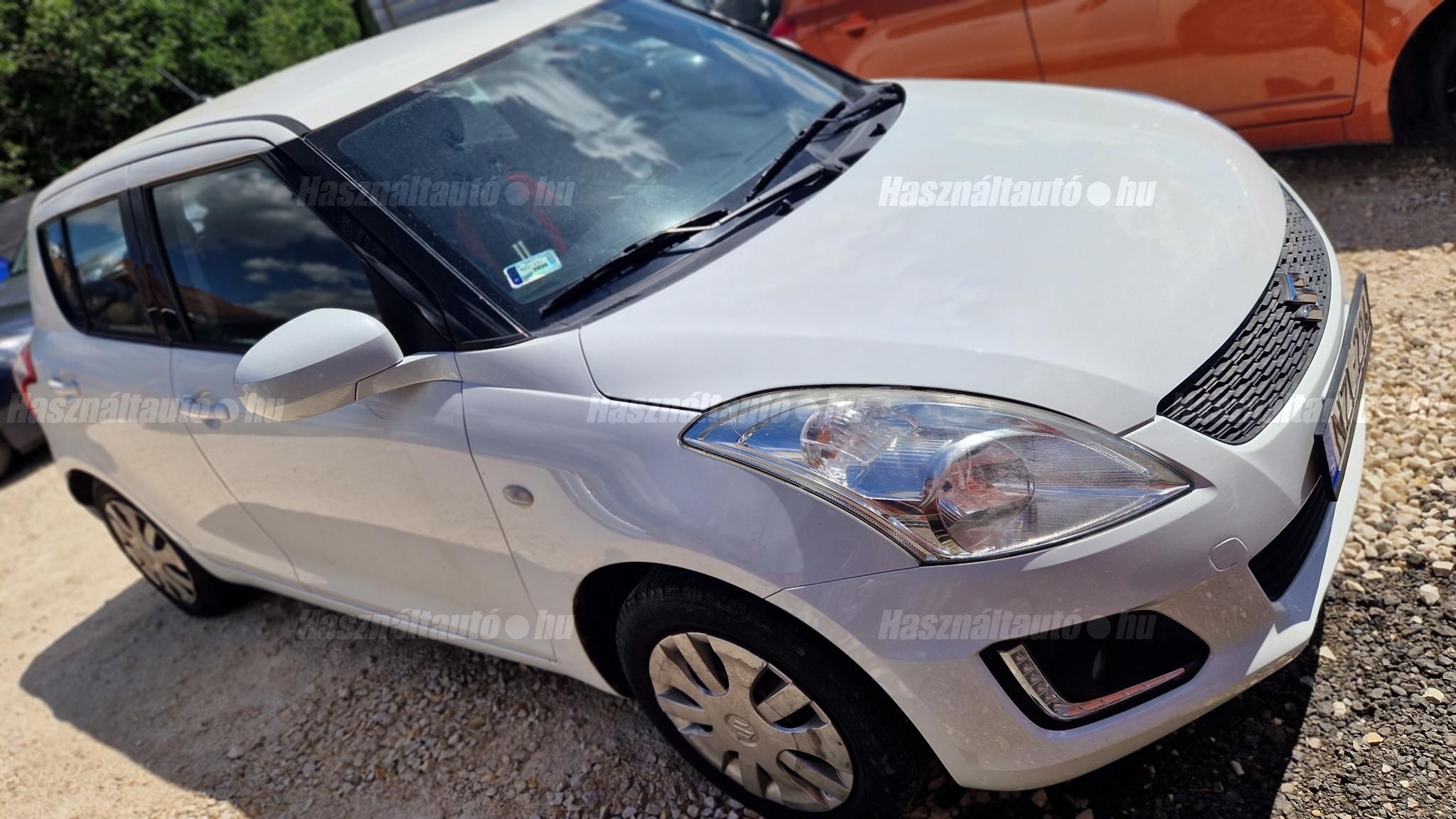 SUZUKI SWIFT 2016/5 - 1