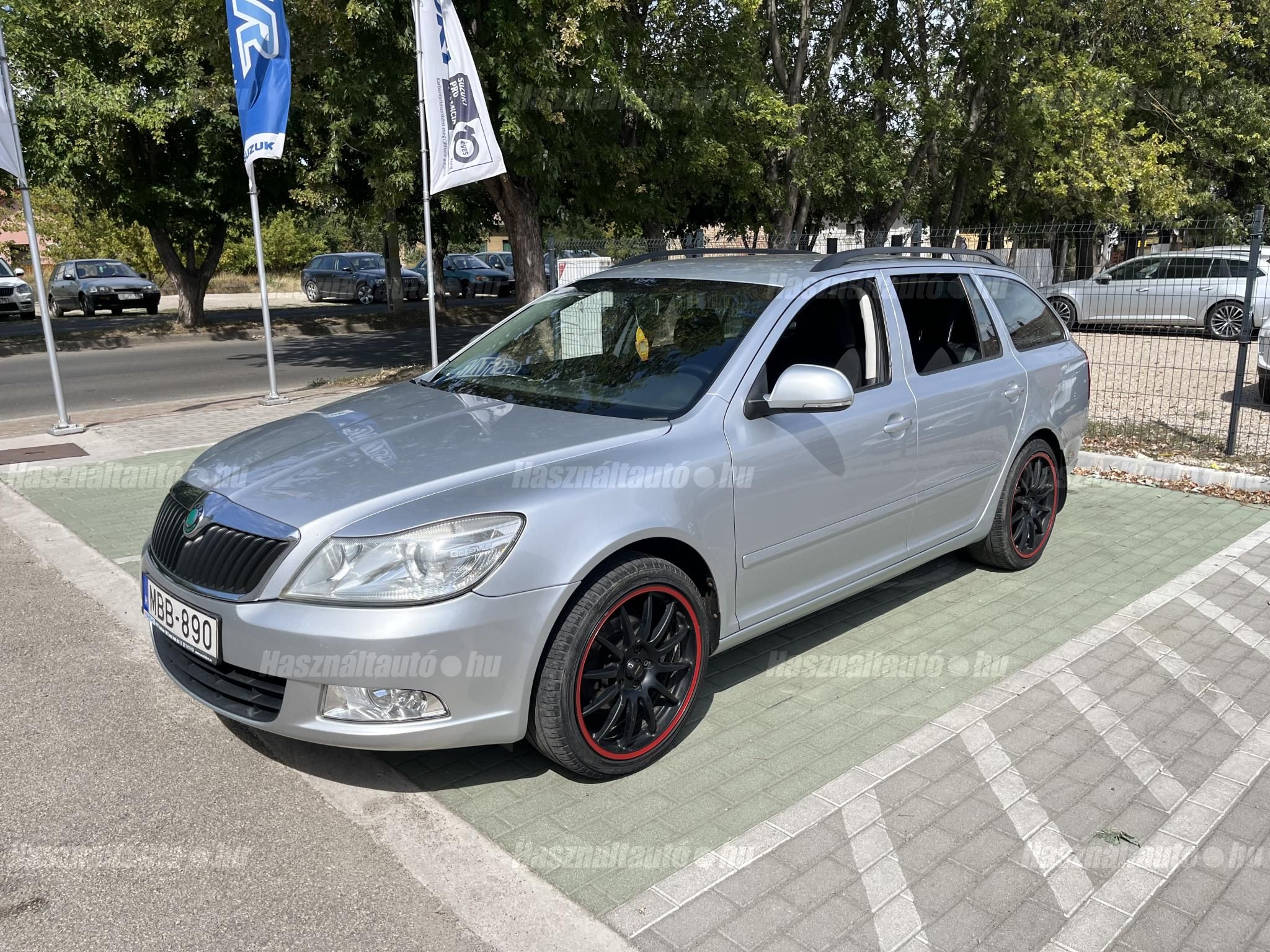 SKODA OCTAVIA 2012/3 - 1