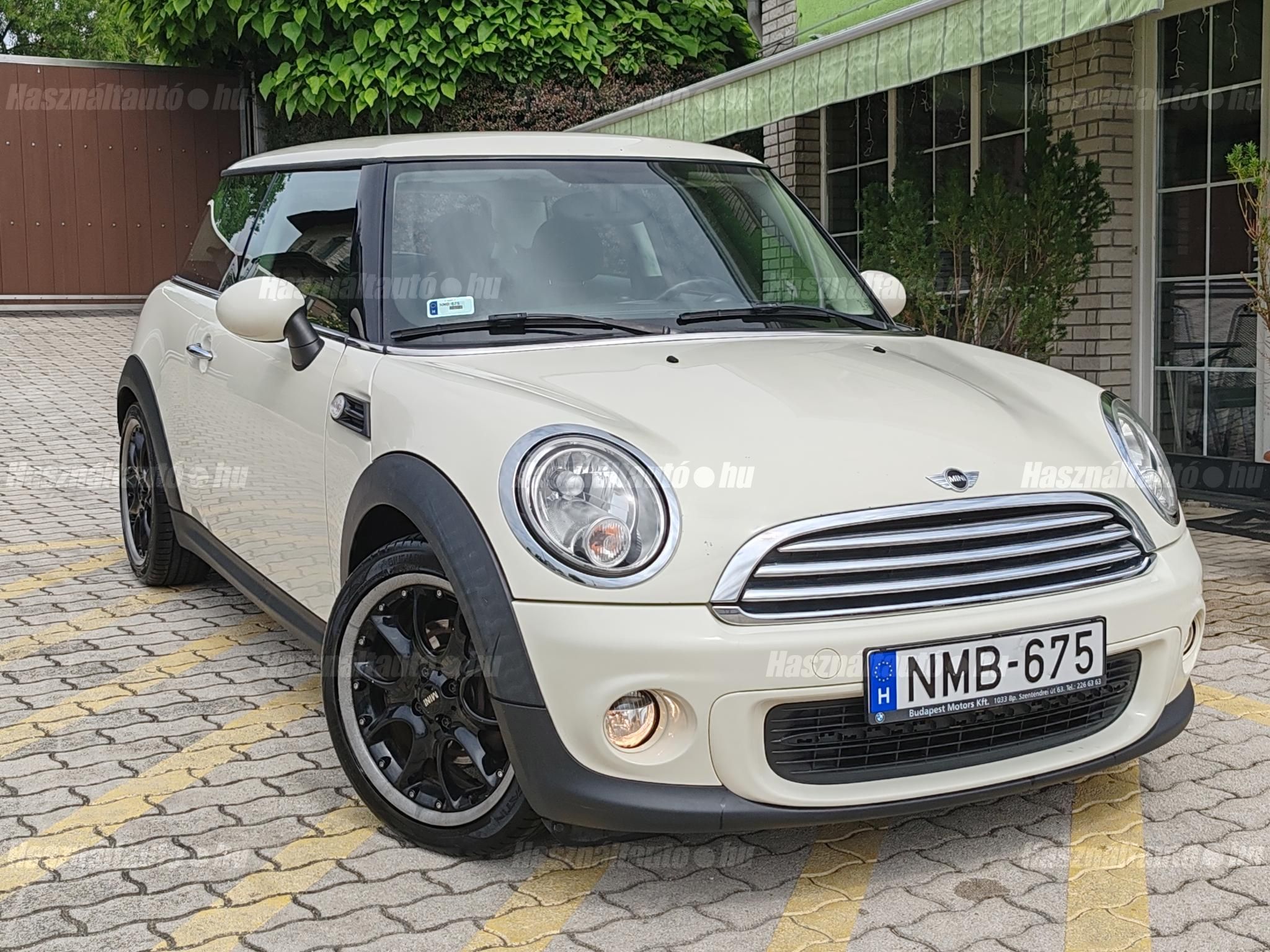 MINI MINI ONE 2014/3 - 1