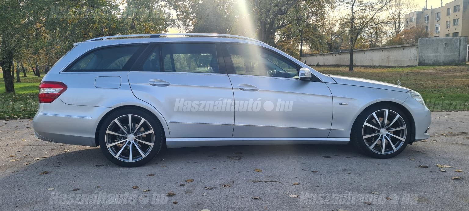 MERCEDES-BENZ E 250 2012 - 1