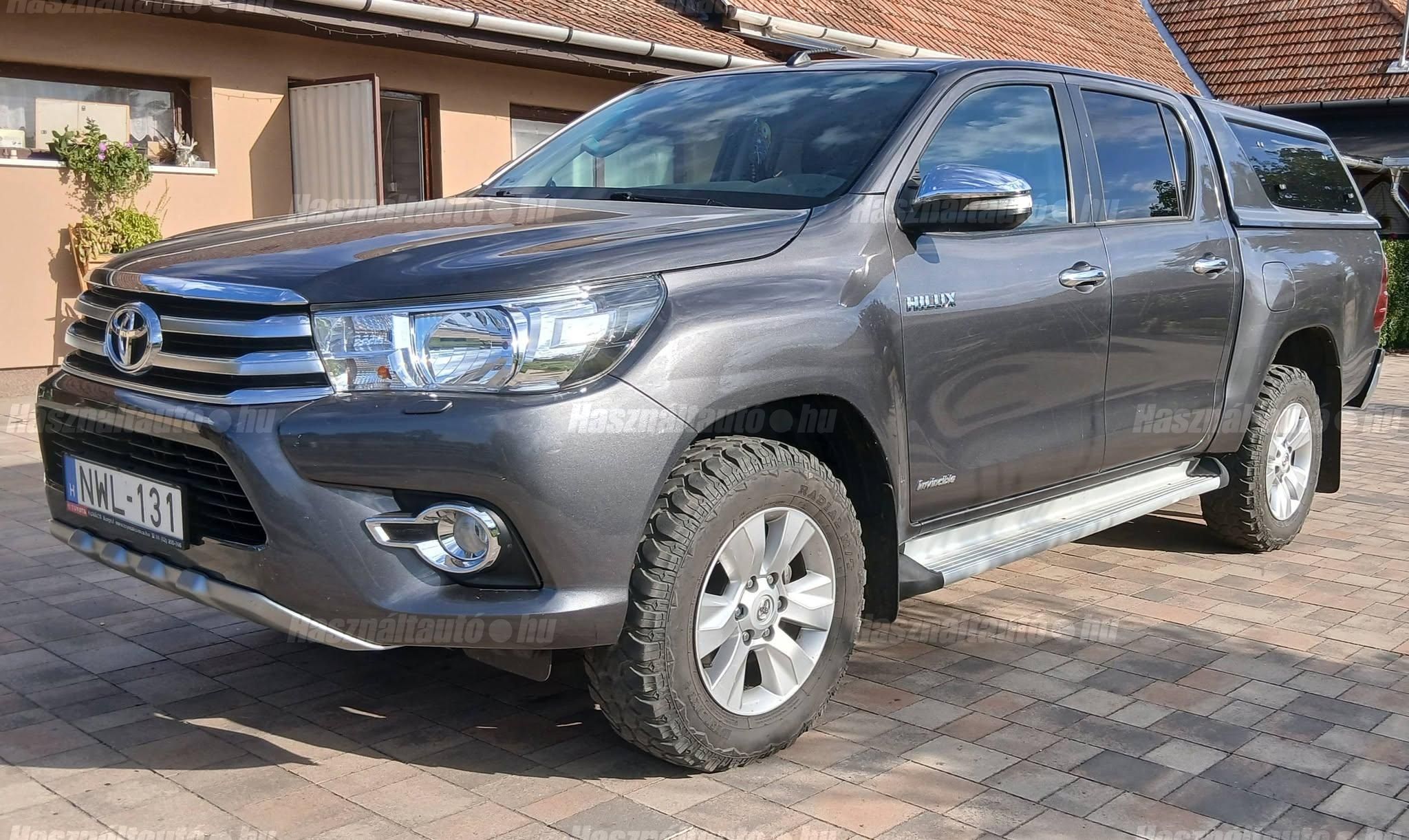 TOYOTA HILUX 2016/10 - 1
