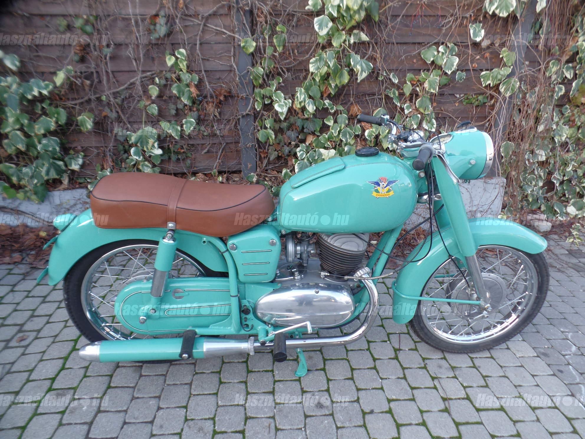 PANNONIA TLT 1956/7 - 1