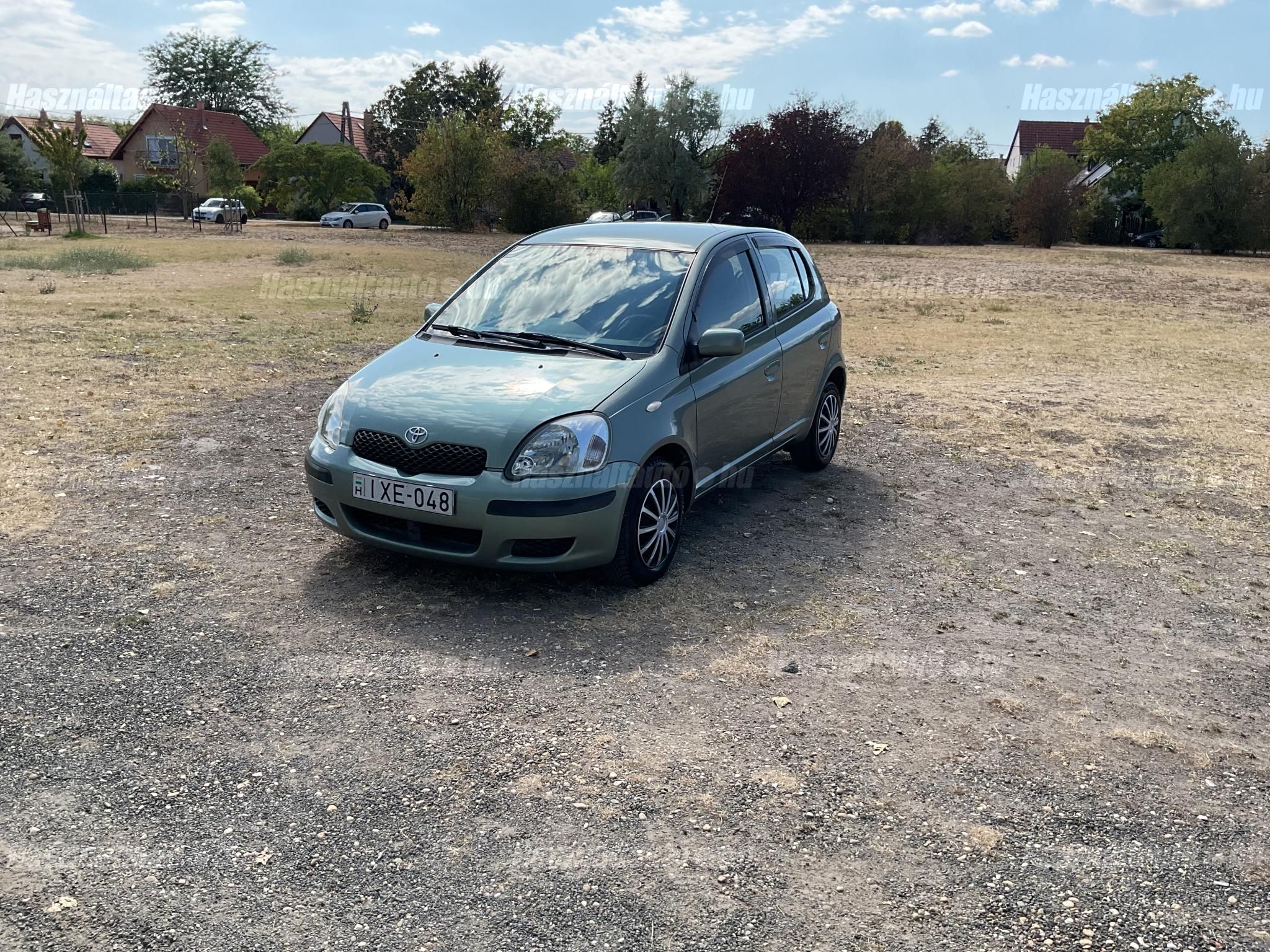 TOYOTA YARIS 2004/3 - 1
