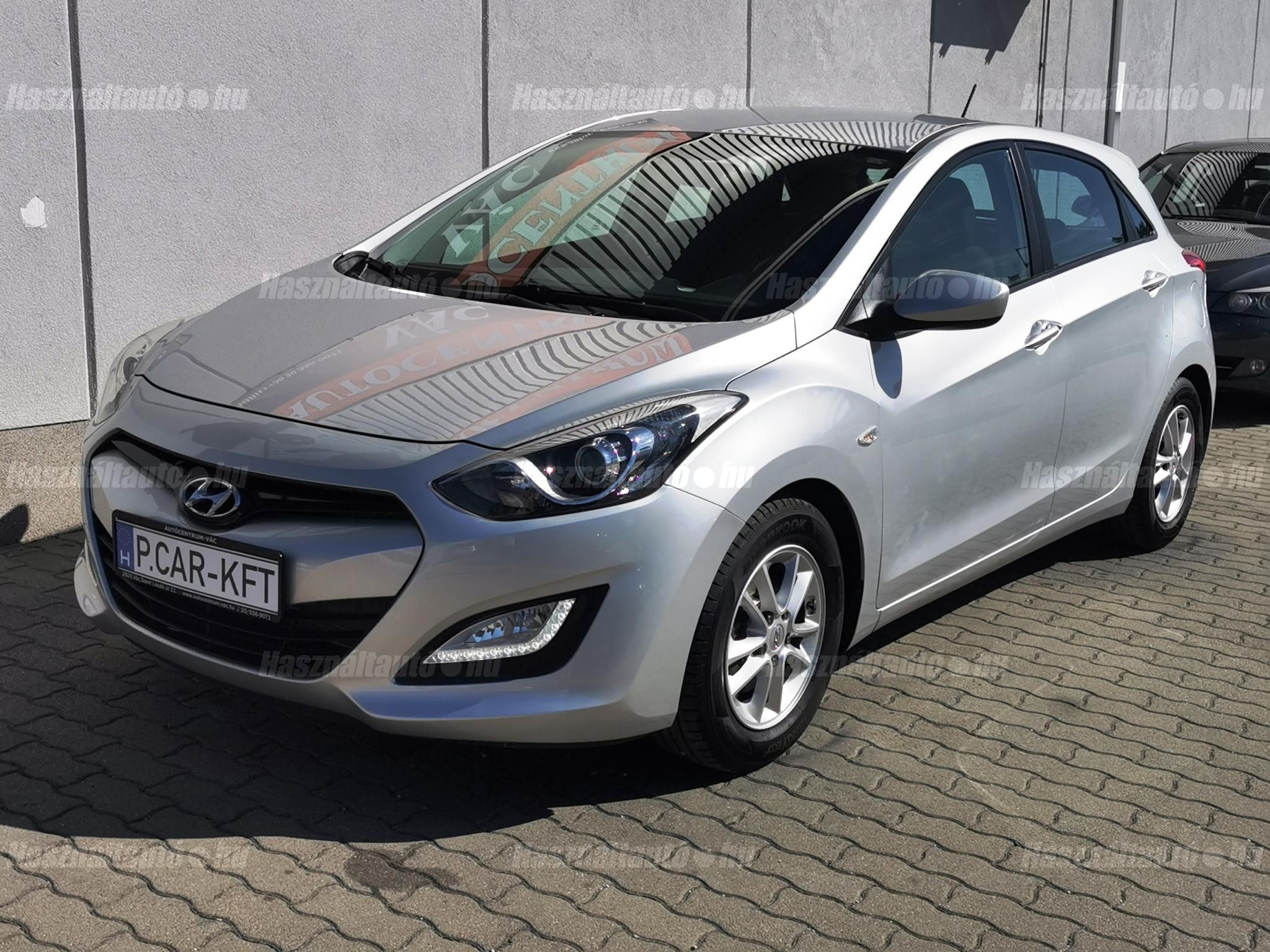 HYUNDAI I30 2014/7 - 1