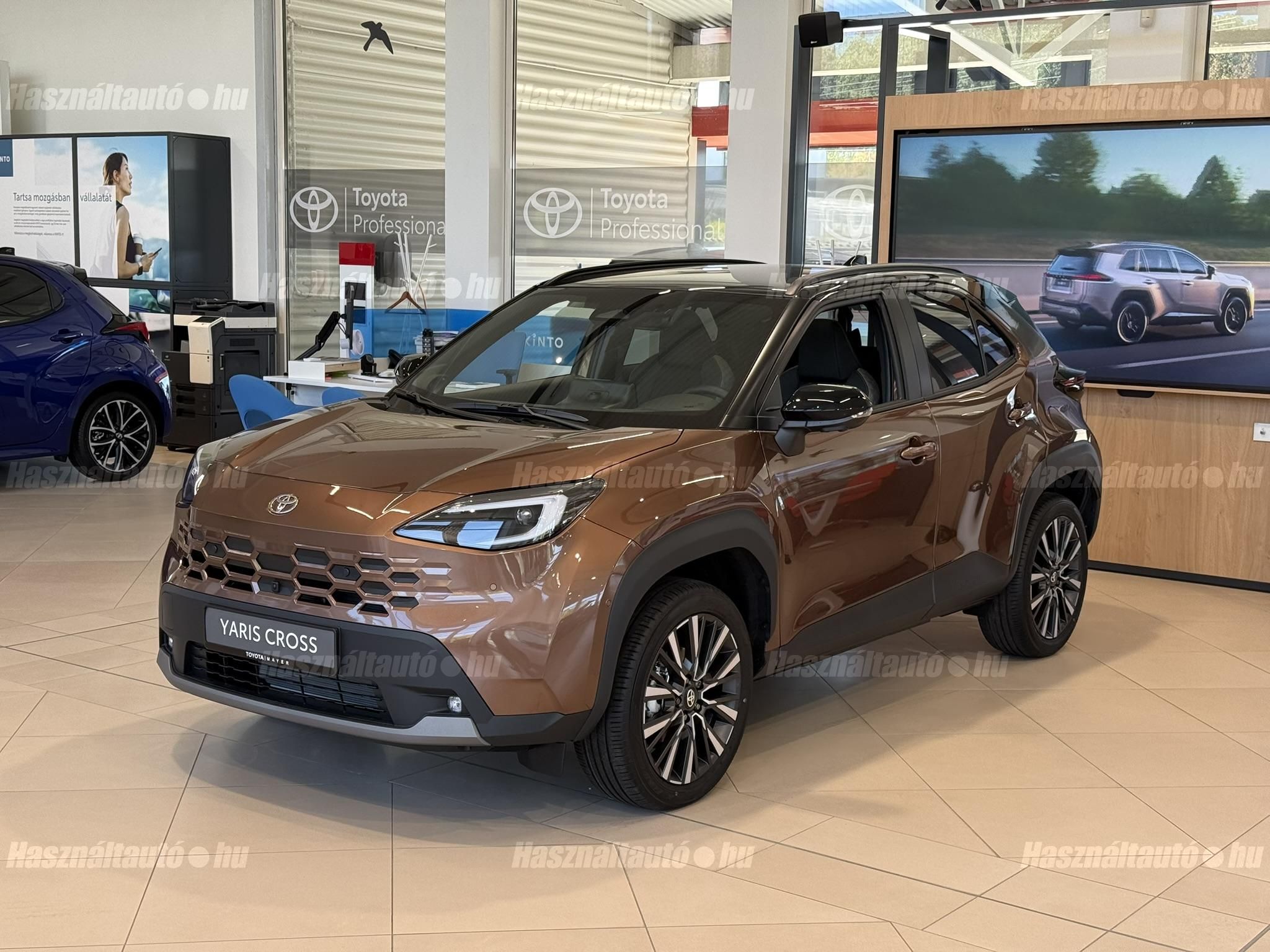 TOYOTA YARIS CROSS 2026 - 1