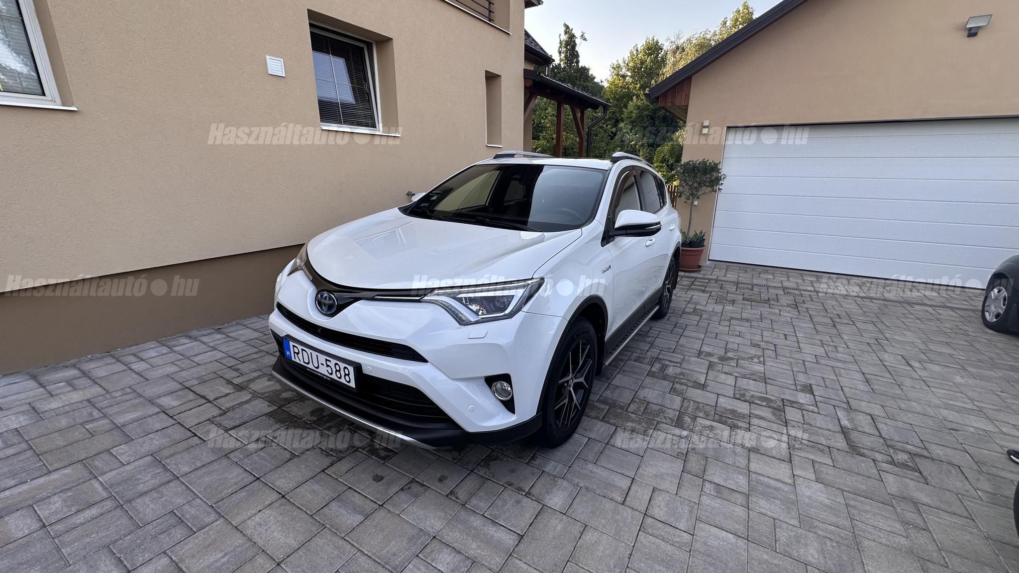 TOYOTA RAV 4 2018/12 - 1