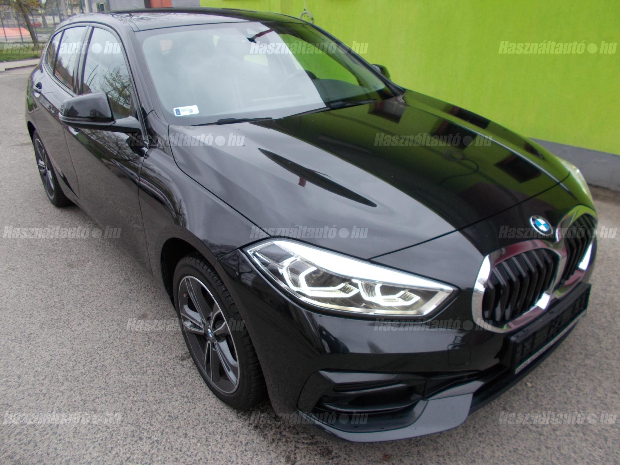 BMW 1-ES SOROZAT 2023/5 - 1
