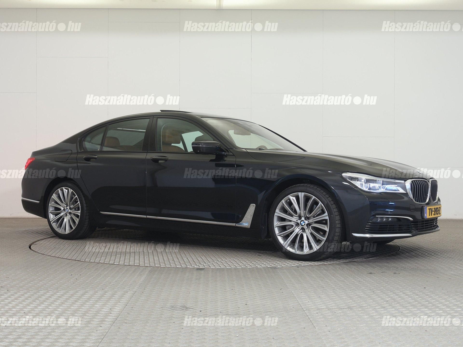 BMW 750 2017/8 - 1