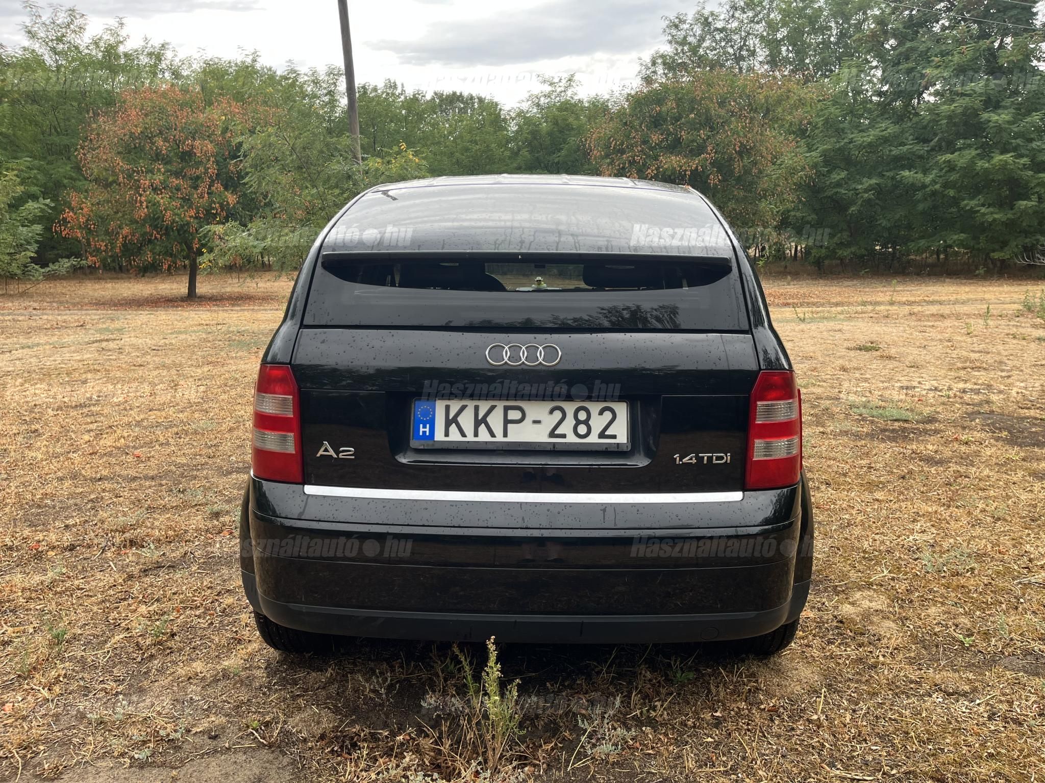 AUDI A2 2000 - 1
