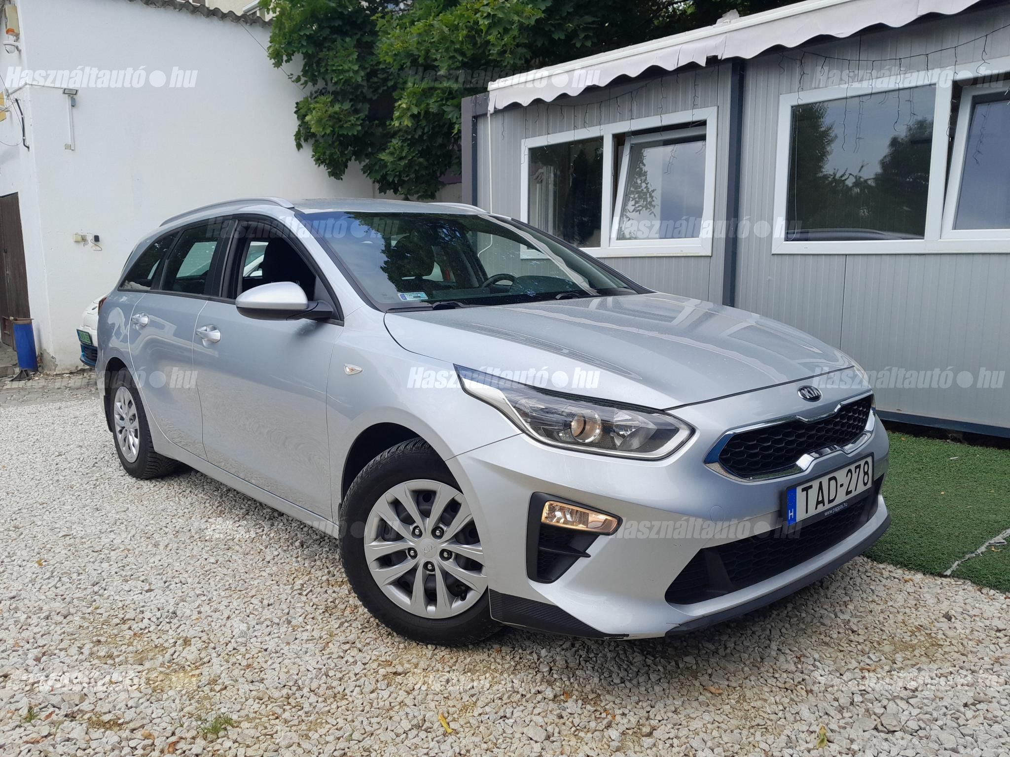 KIA CEE'D 2021/12 - 1