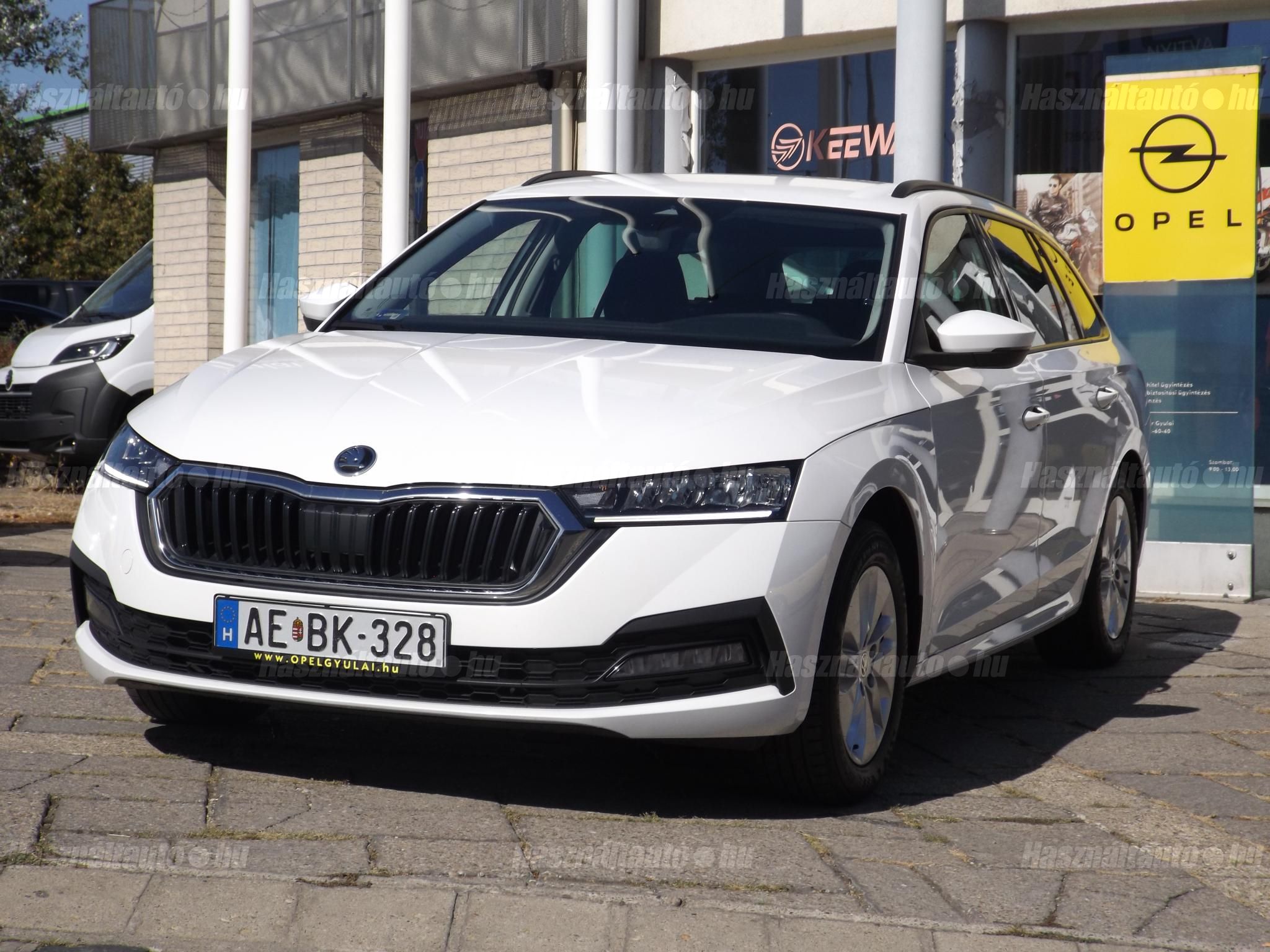 Opel márkakereskedés beszámolt autója!