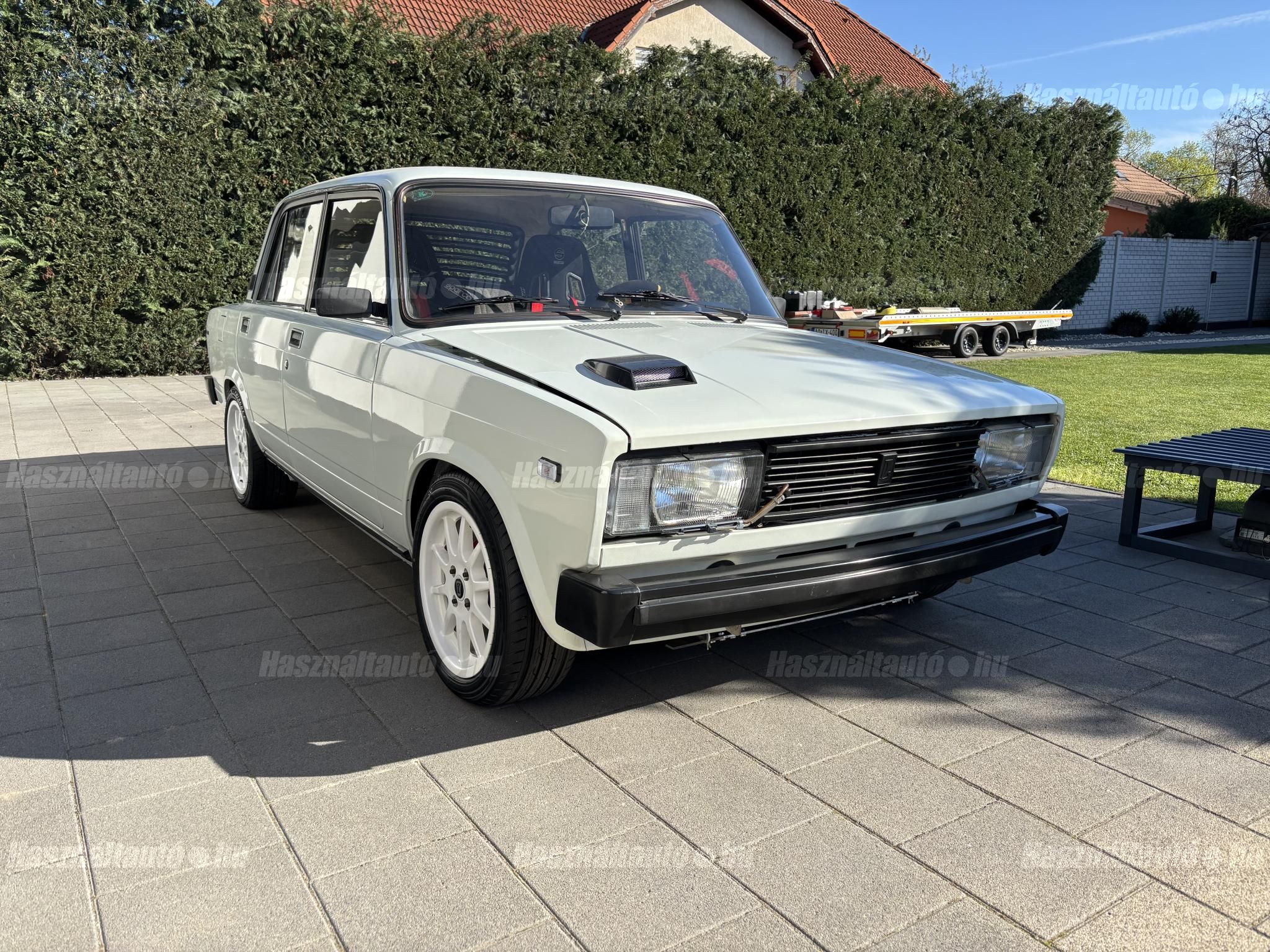 LADA 2105 1996/9 - 1