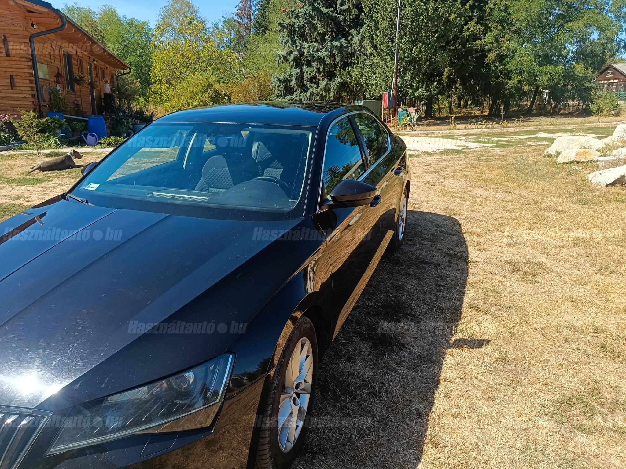 SKODA SUPERB 2017/12 - 1
