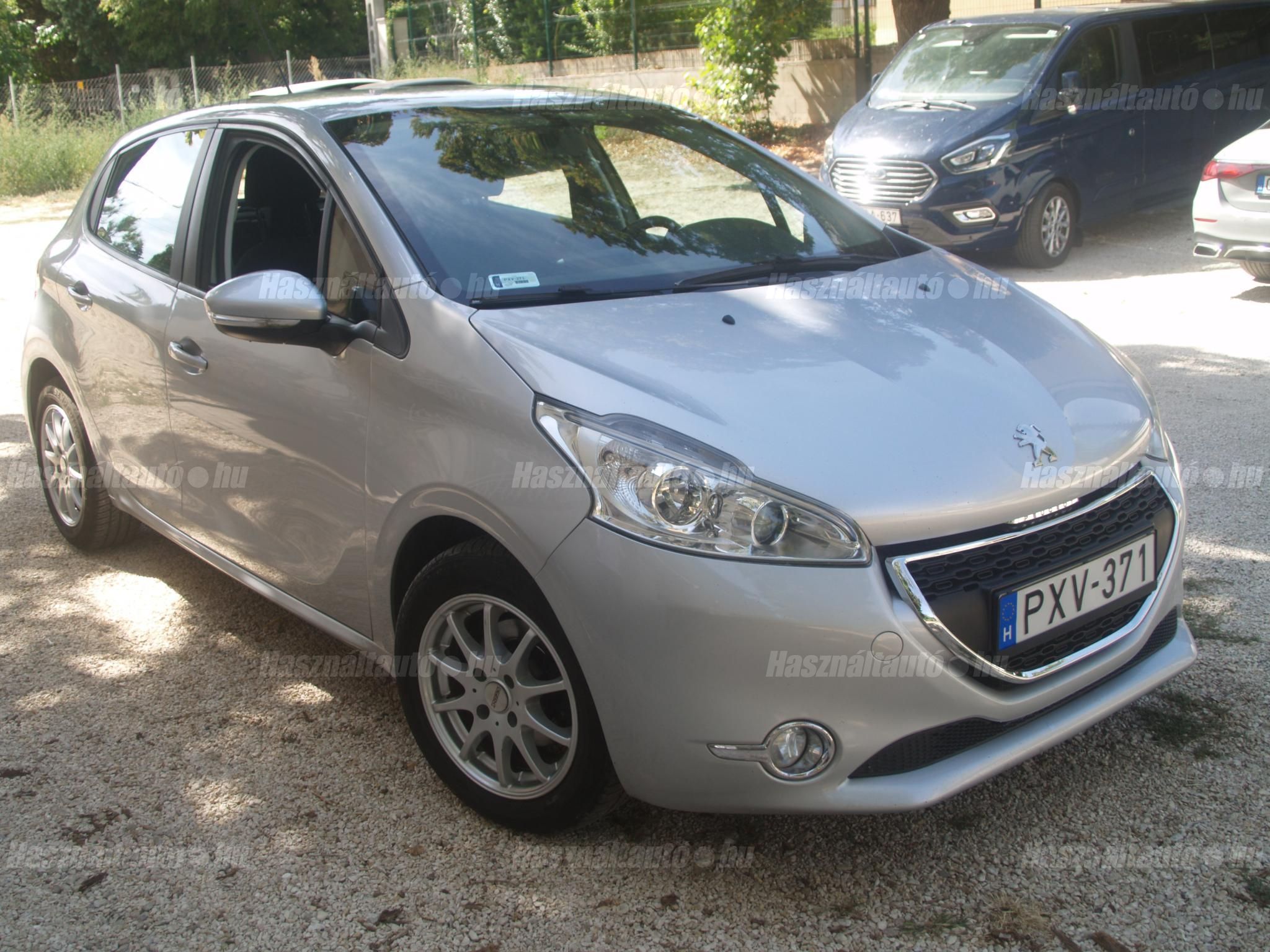 PEUGEOT 208 2012/9 - 1