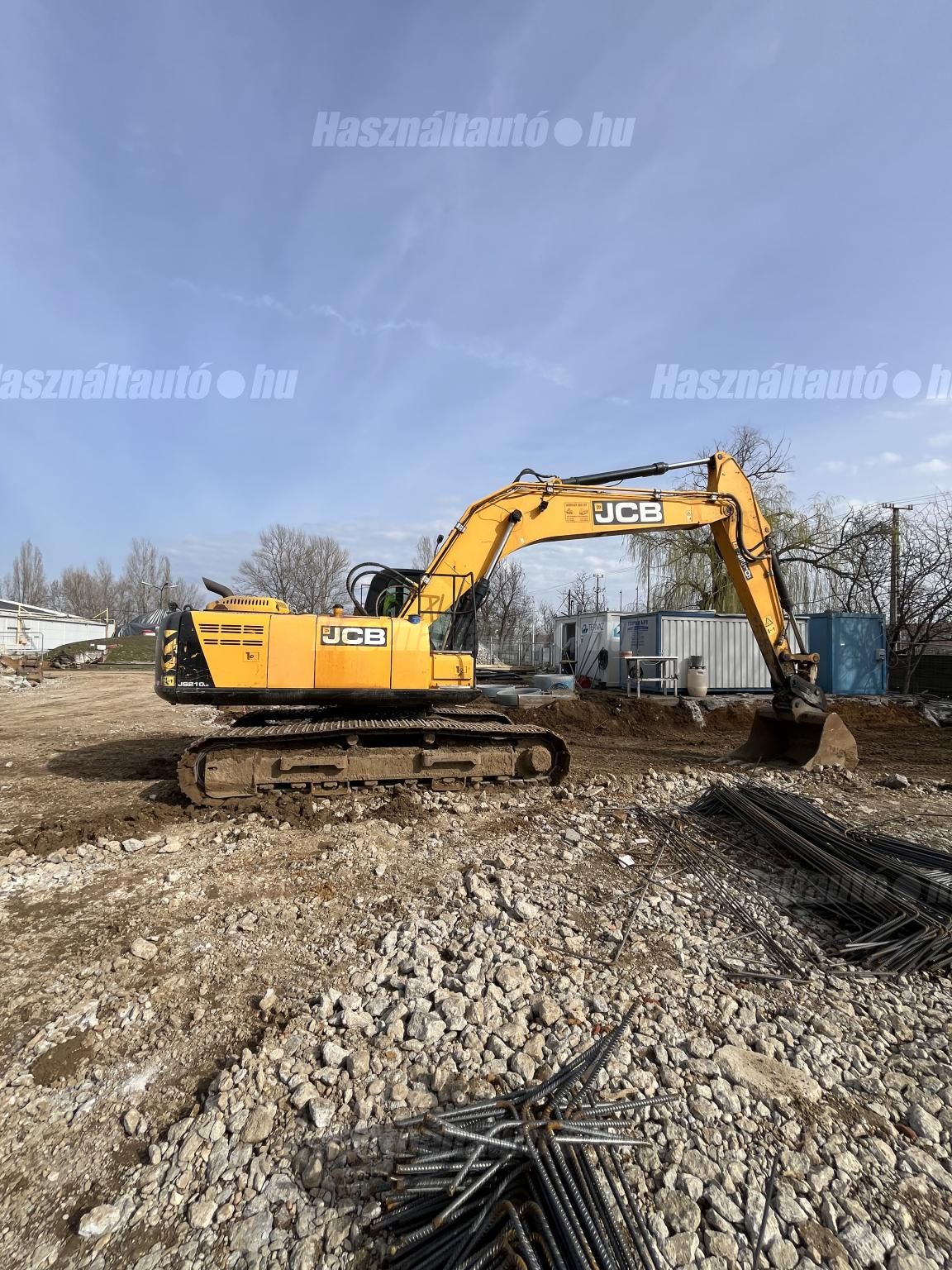 JCB 2017 - 1