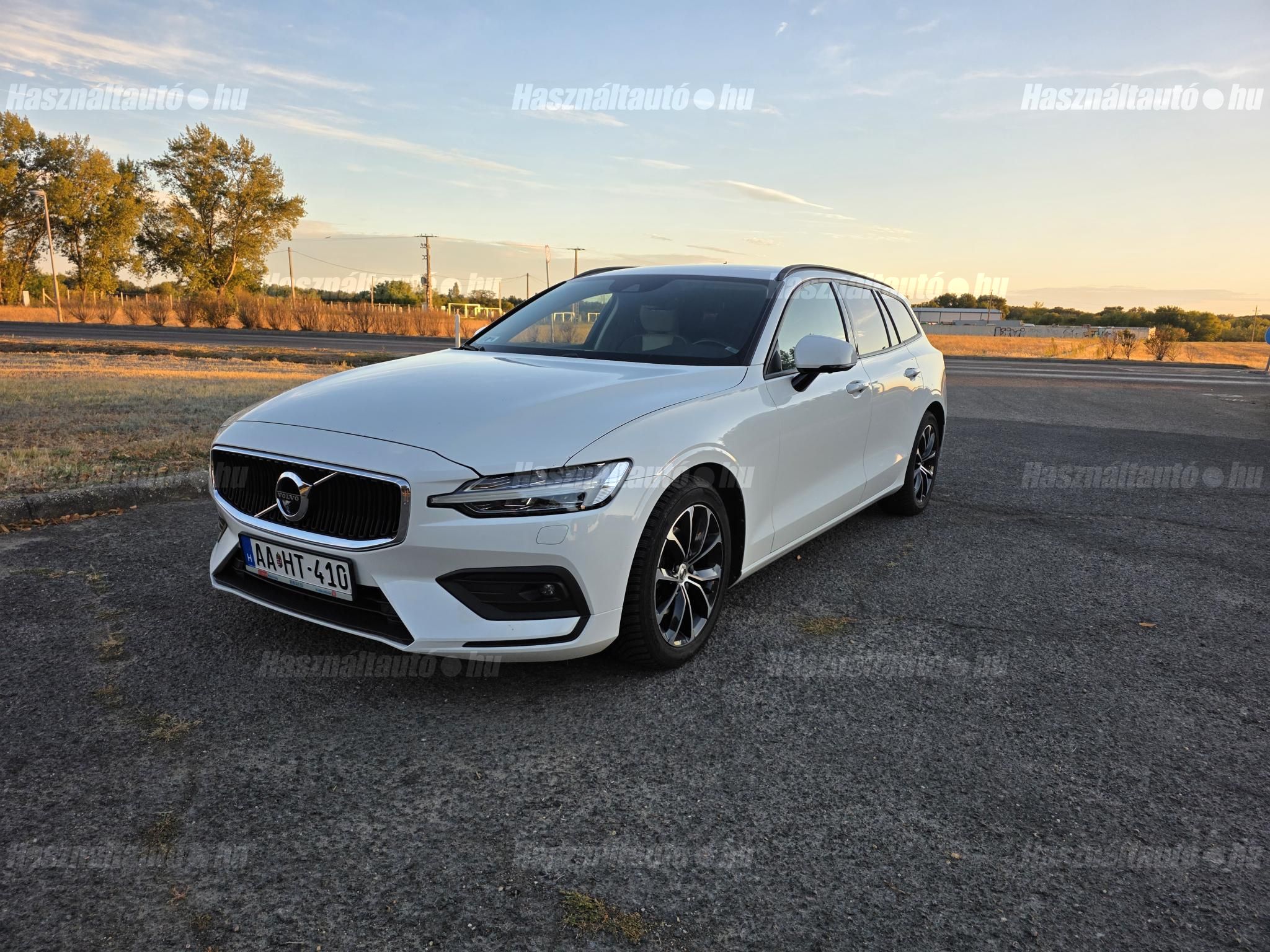 VOLVO V60 2019/2 - 1