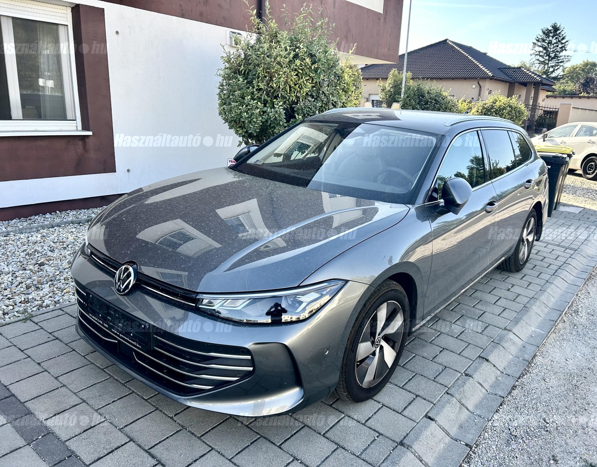 VOLKSWAGEN PASSAT 2025/12 - 1