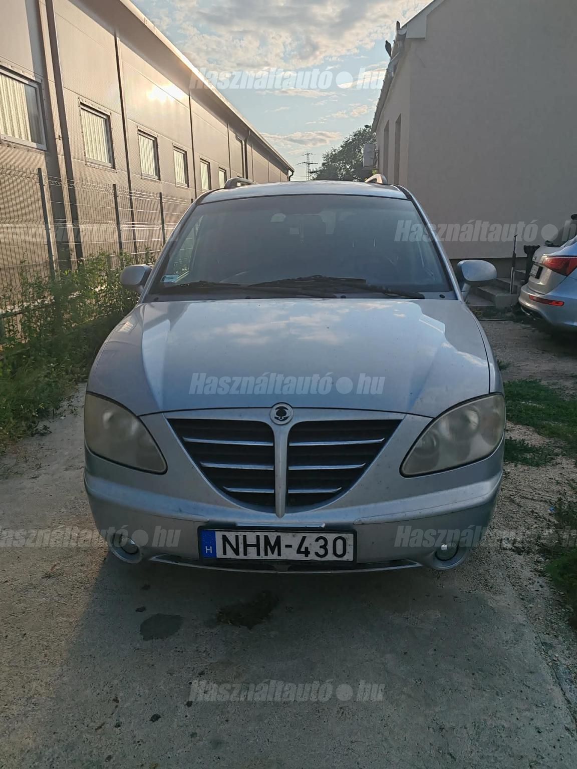 SSANGYONG RODIUS 2006/10 - 1