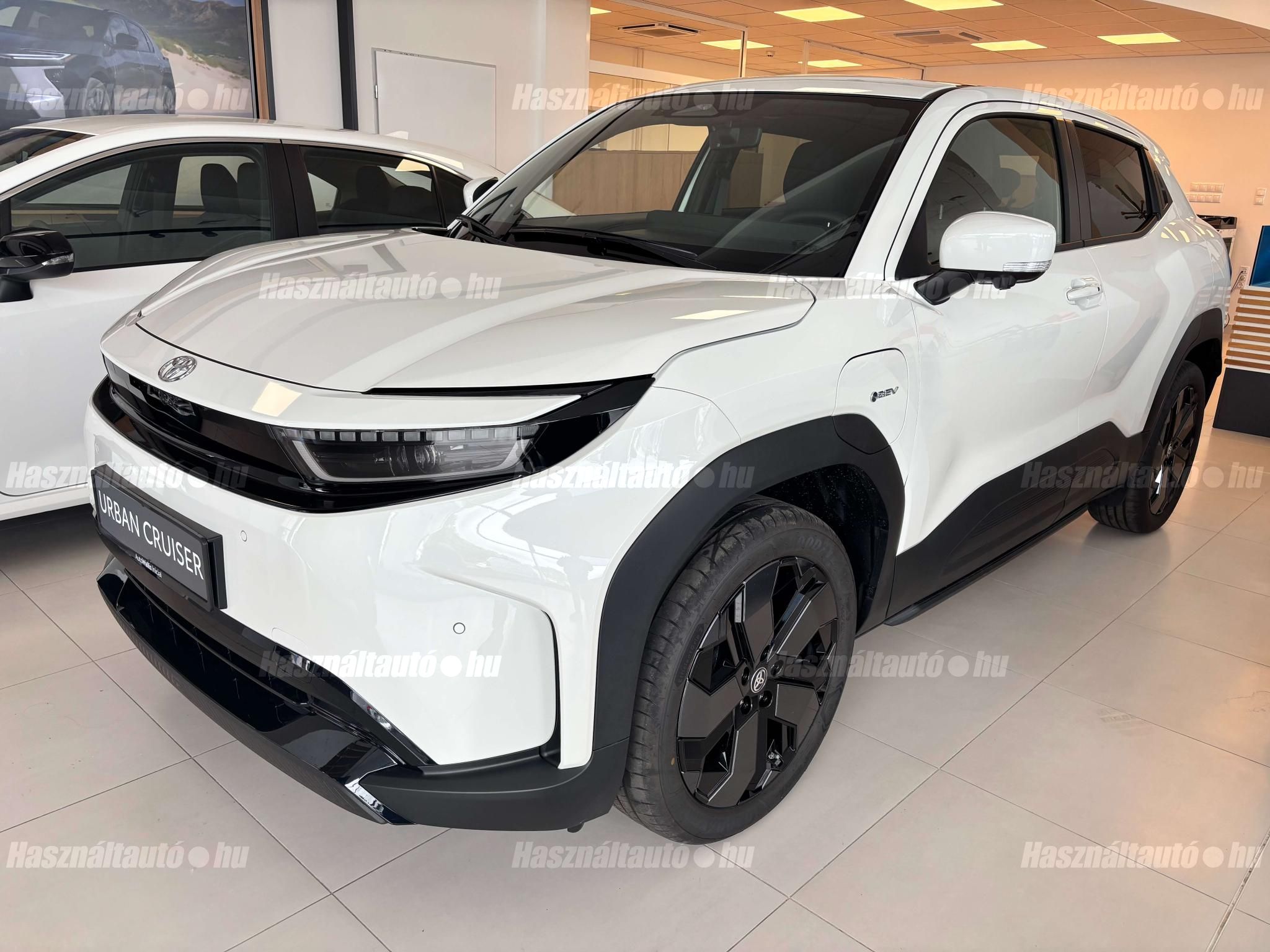 TOYOTA URBAN CRUISER 2026 - 1