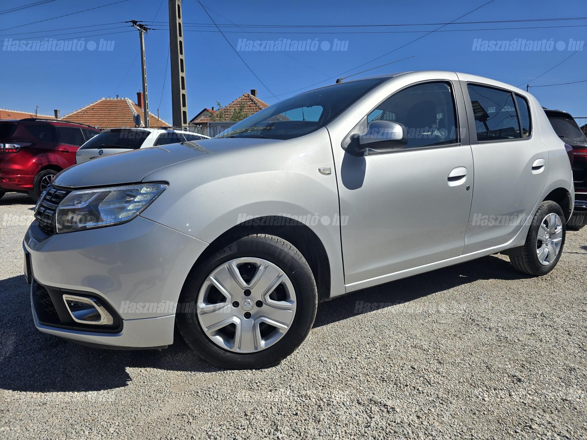 DACIA SANDERO 2017/8 - 1