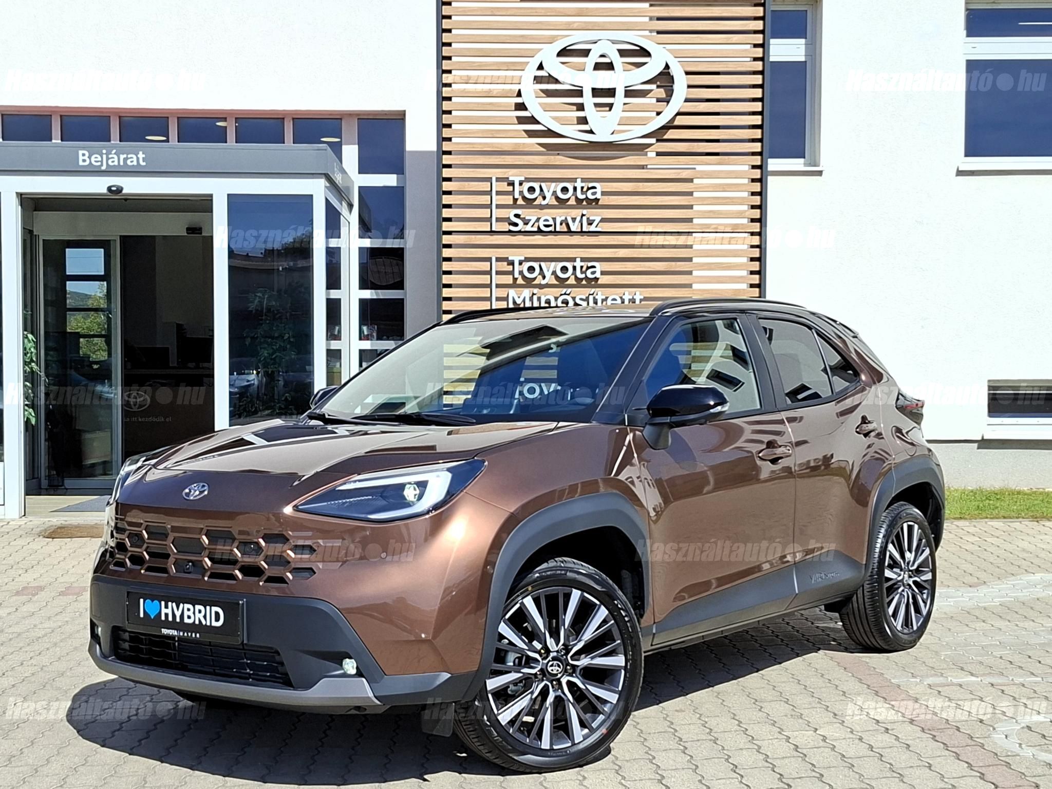 TOYOTA YARIS CROSS 2026 - 1