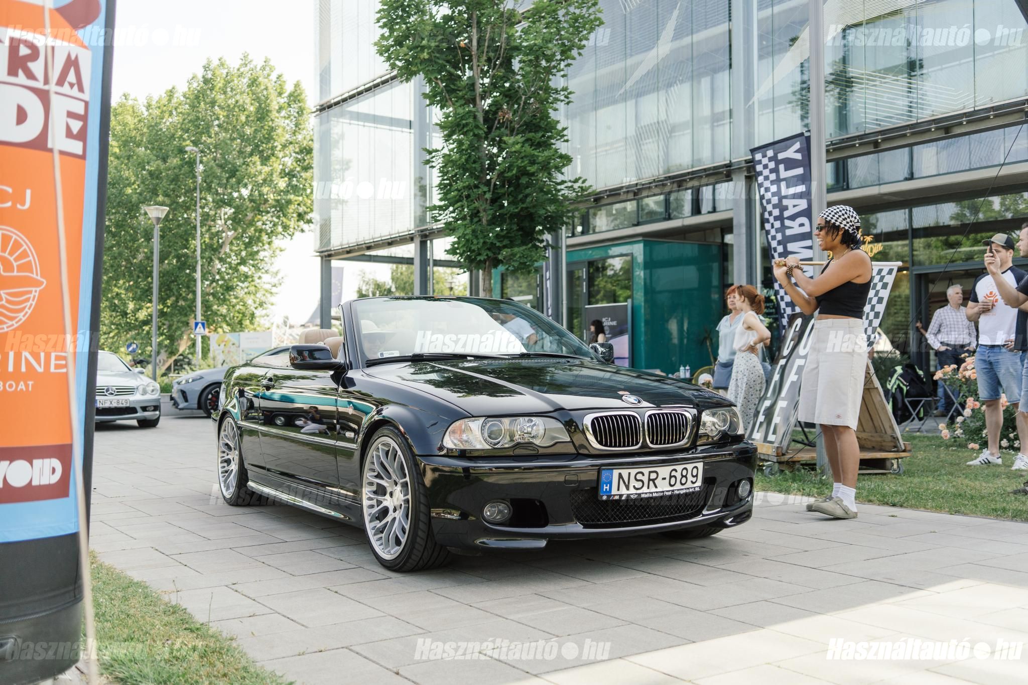 BMW 330 2002/2 - 1