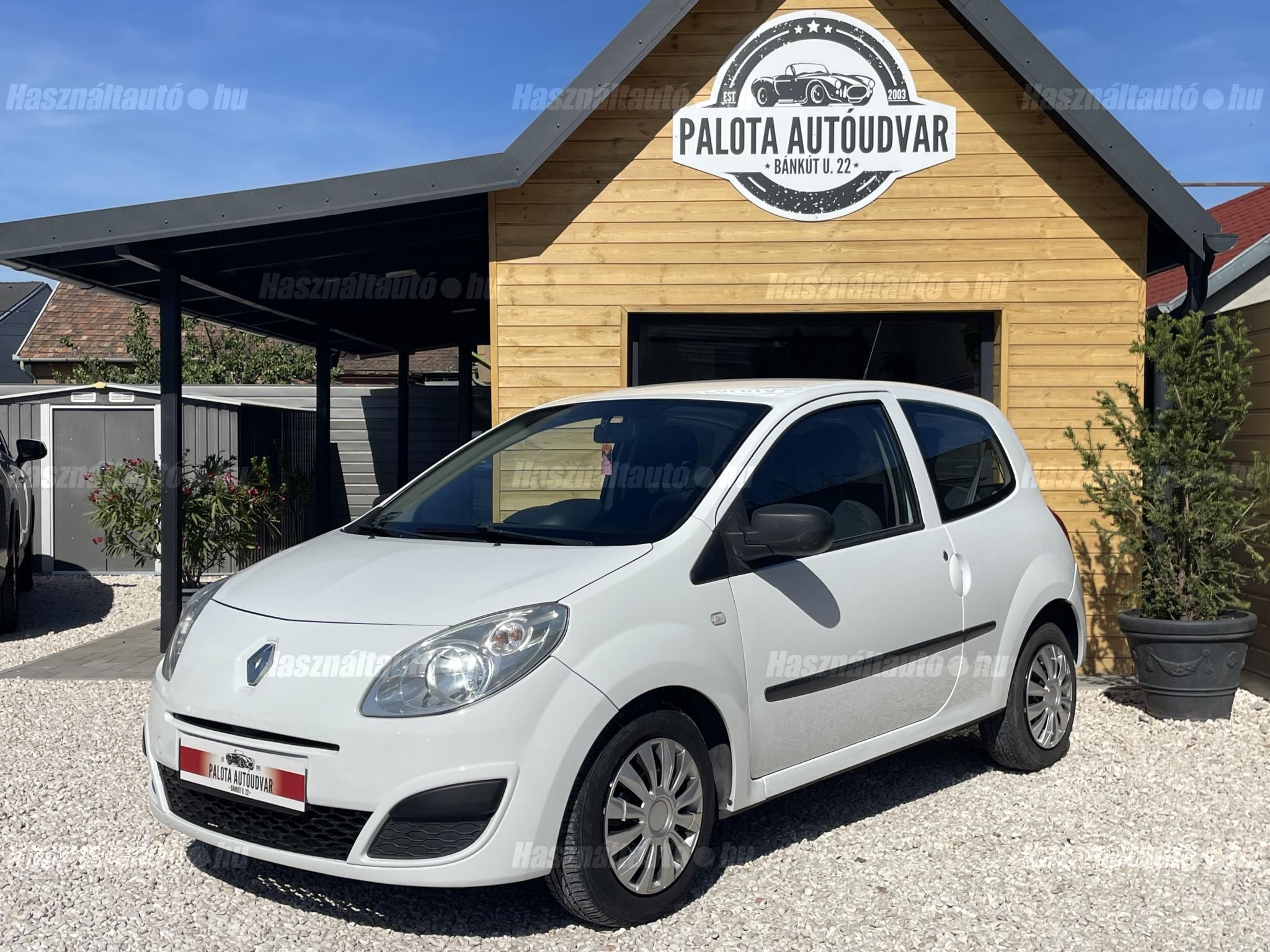 RENAULT TWINGO 2010/5 - 1