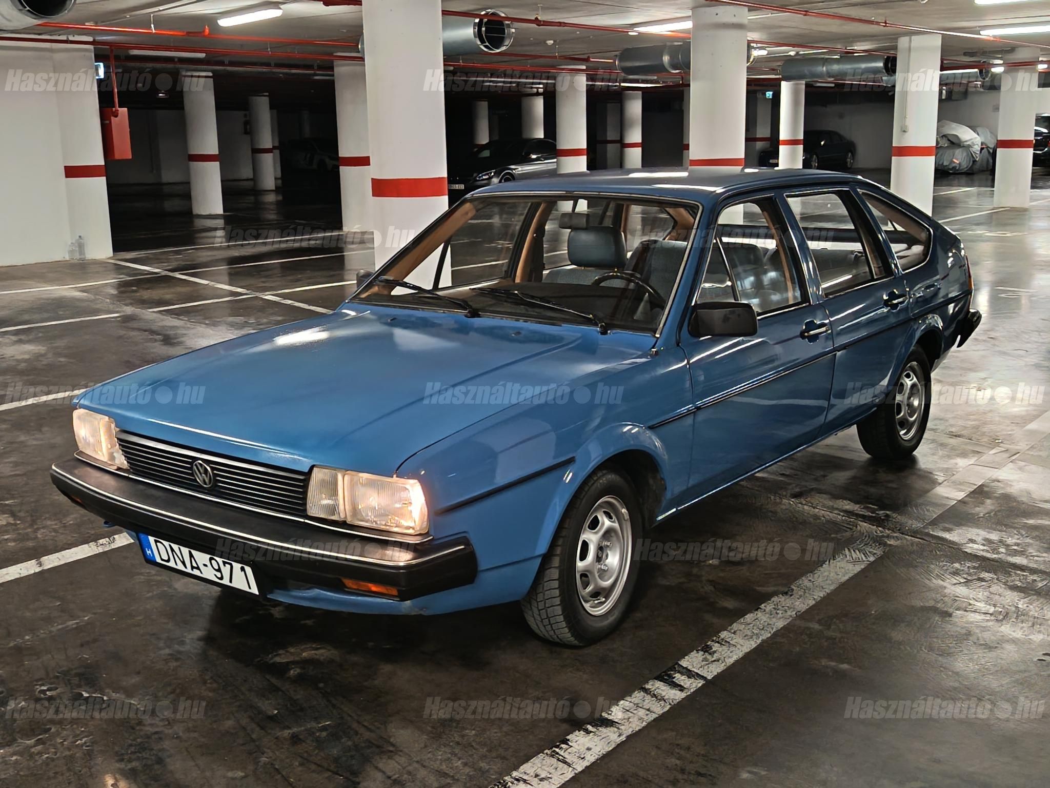 VOLKSWAGEN PASSAT II 1981 - 1
