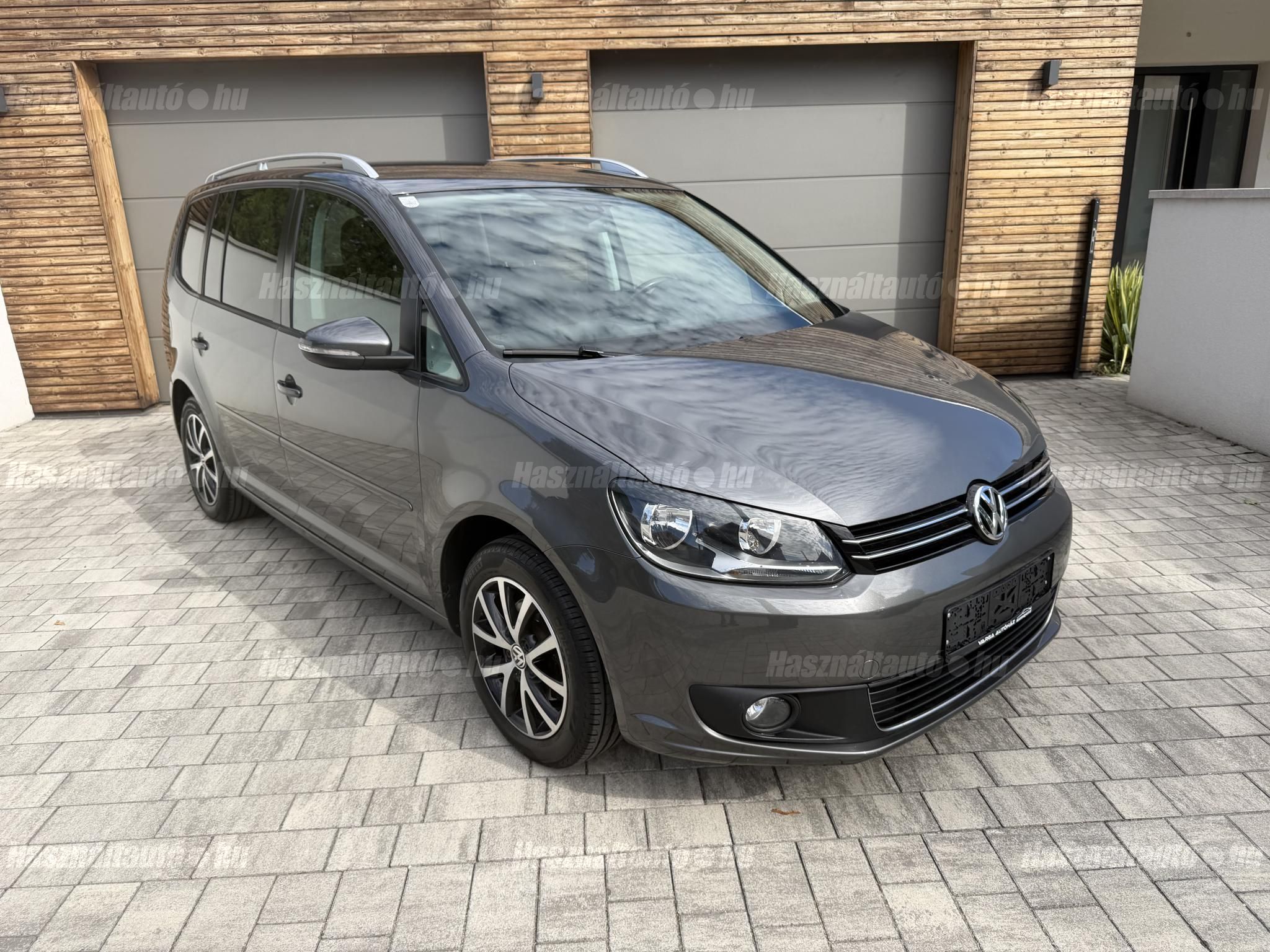 VOLKSWAGEN TOURAN 2014/2 - 1