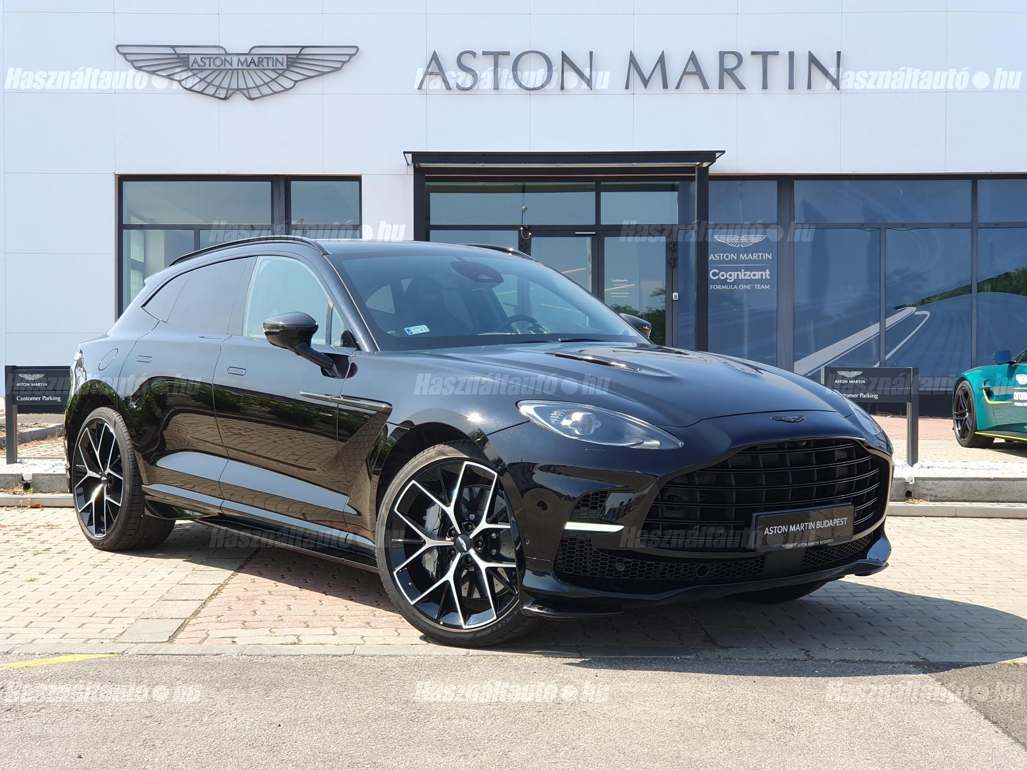 ASTON MARTIN DBX 2024/9 - 1