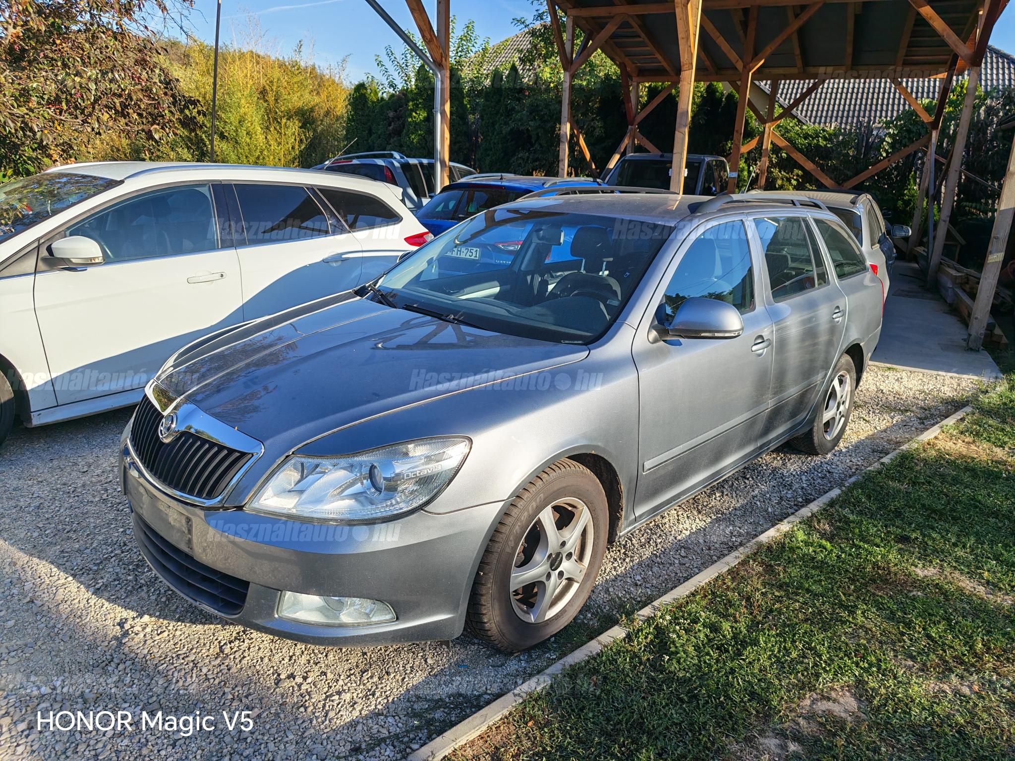 SKODA OCTAVIA 2012/2 - 1