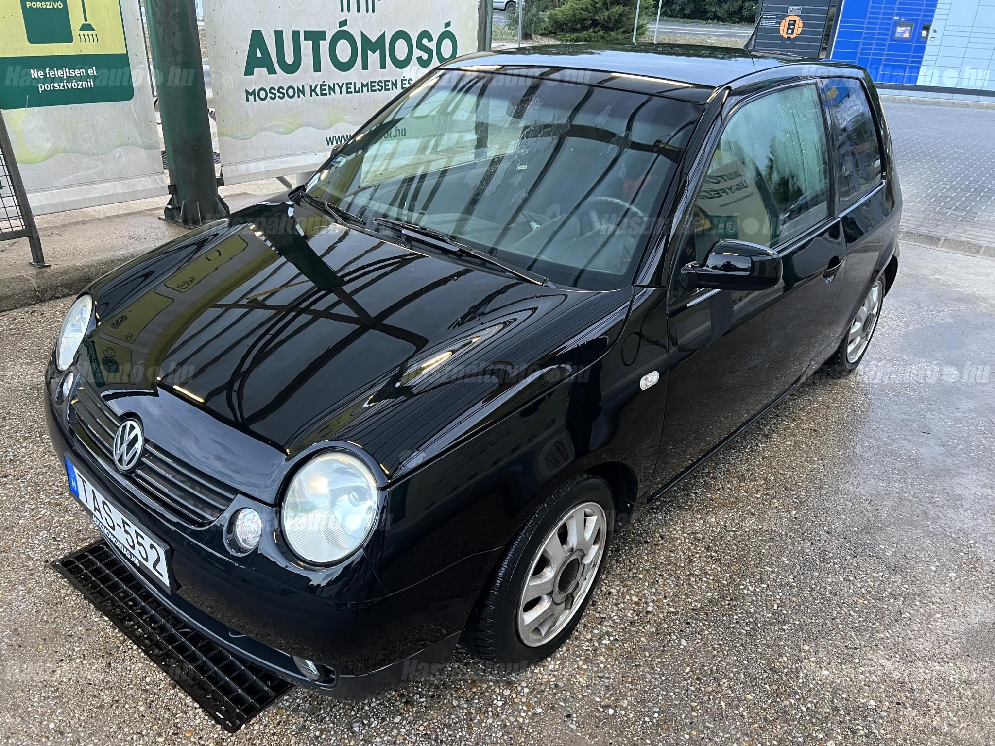 VOLKSWAGEN LUPO 2004/6 - 1