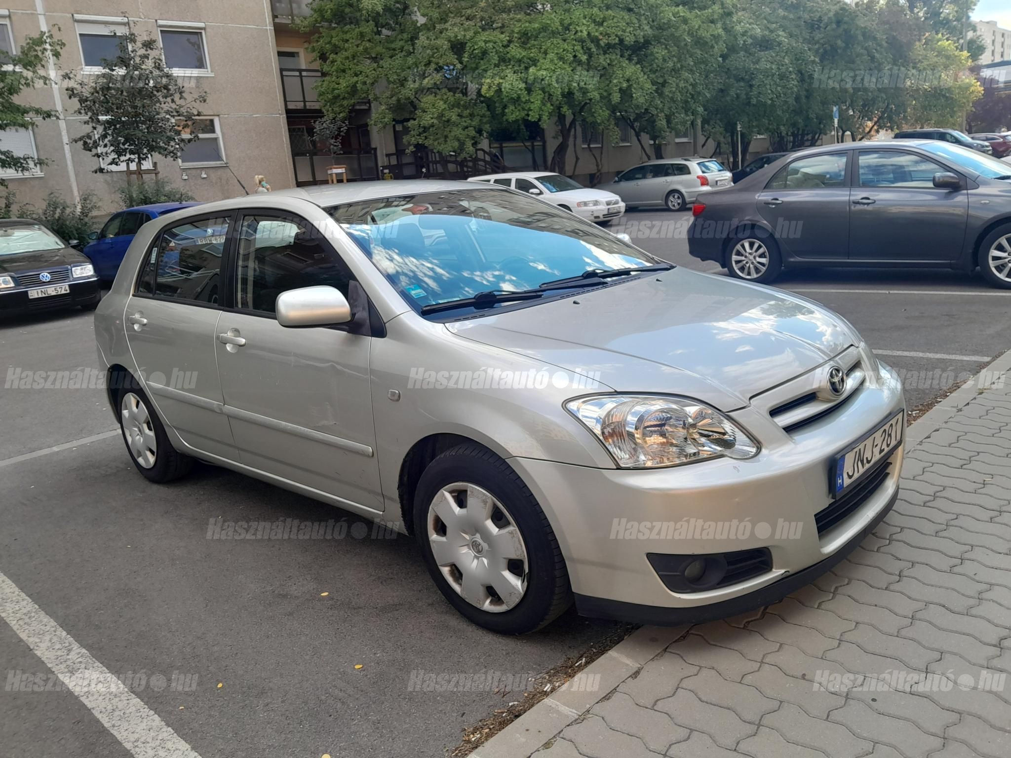 TOYOTA COROLLA 2004/12 - 1