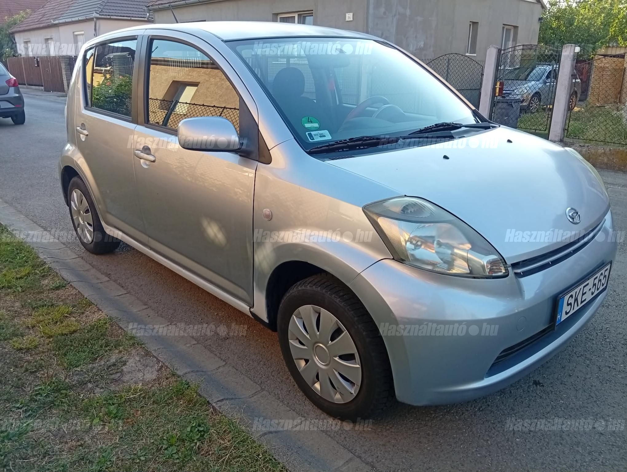 DAIHATSU SIRION 2006/2 - 1