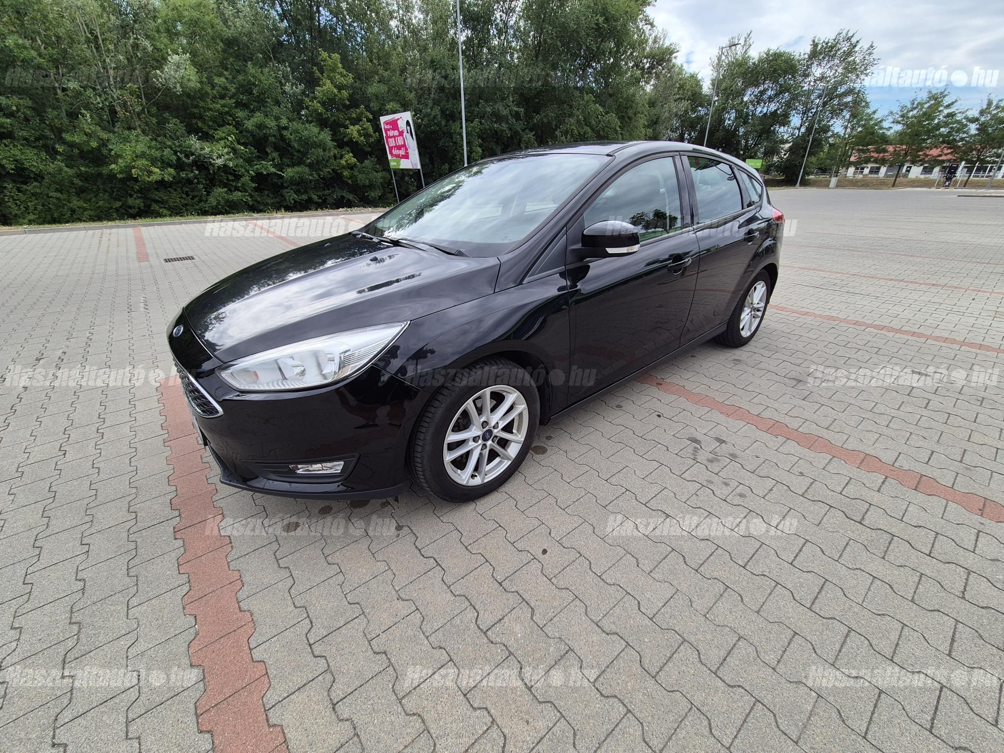 FORD FOCUS 2016/6 - 1