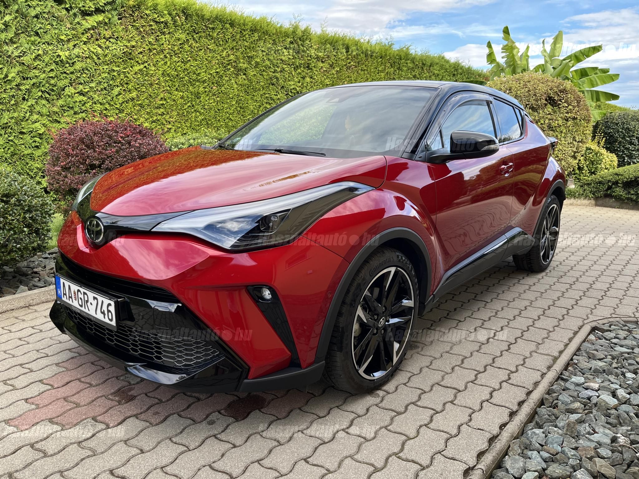 TOYOTA C-HR 2022/12 - 1