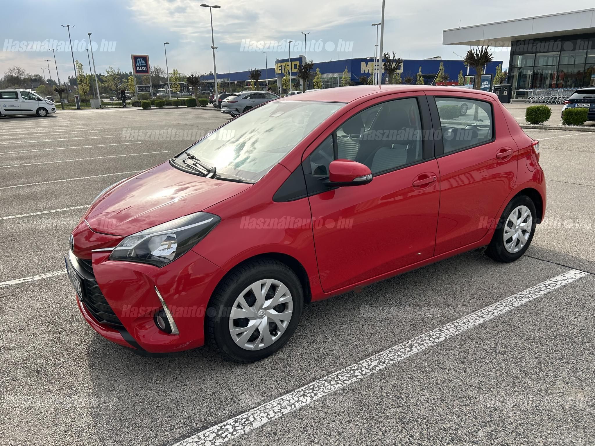 TOYOTA YARIS 2017/12 - 1