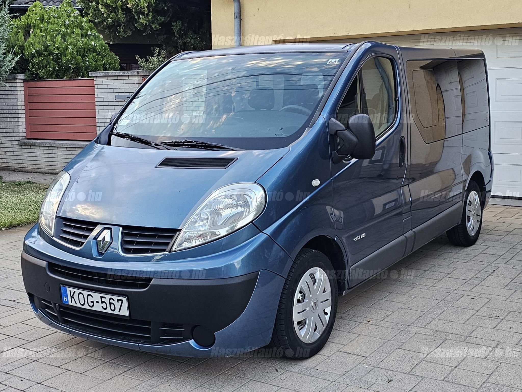 RENAULT TRAFIC 2007/10 - 1