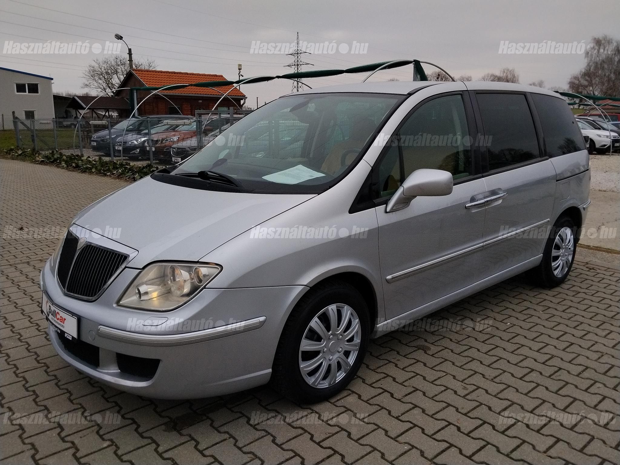 LANCIA PHEDRA 2007/4 - 1