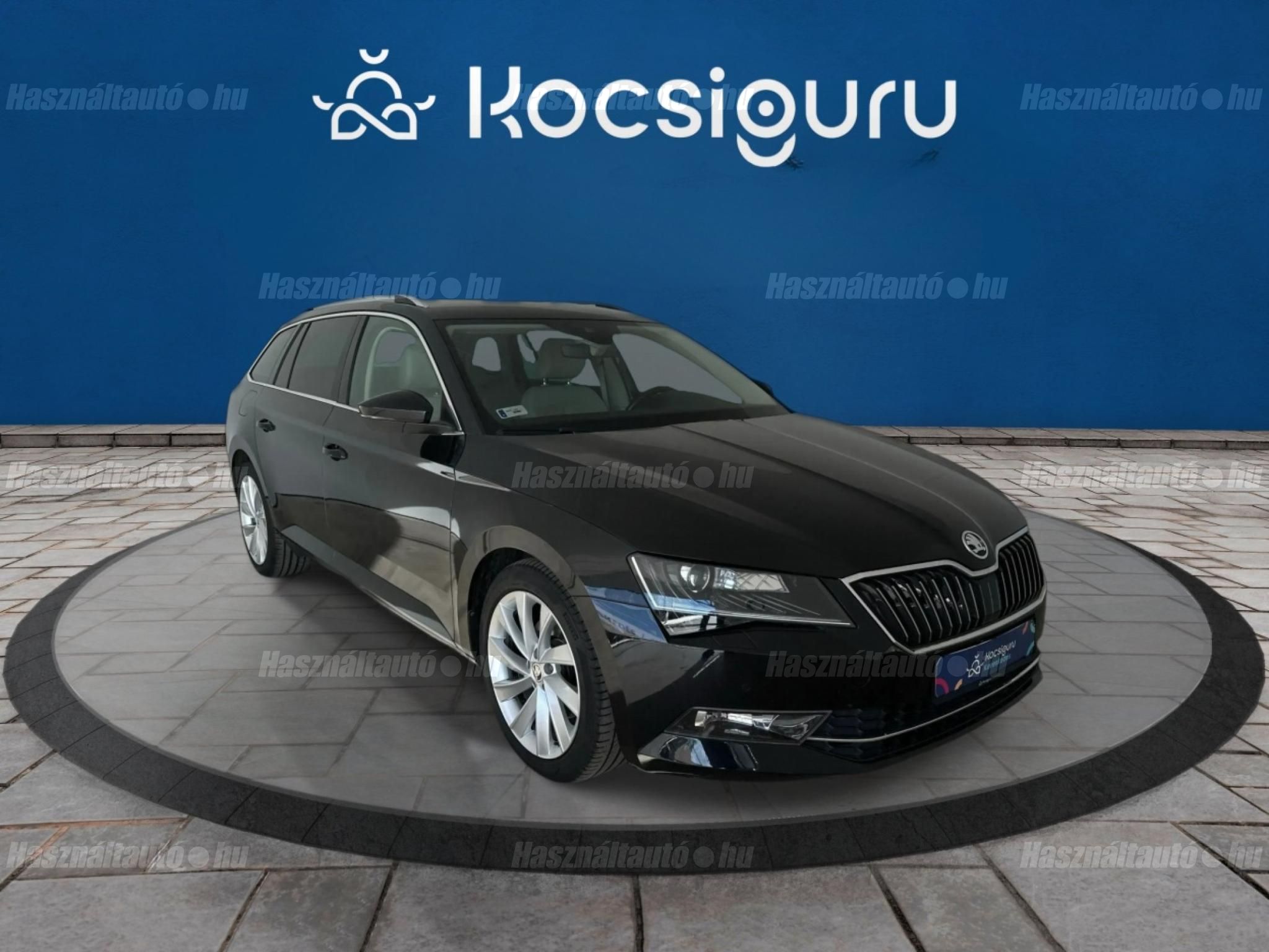 SKODA SUPERB 2019/8 - 1